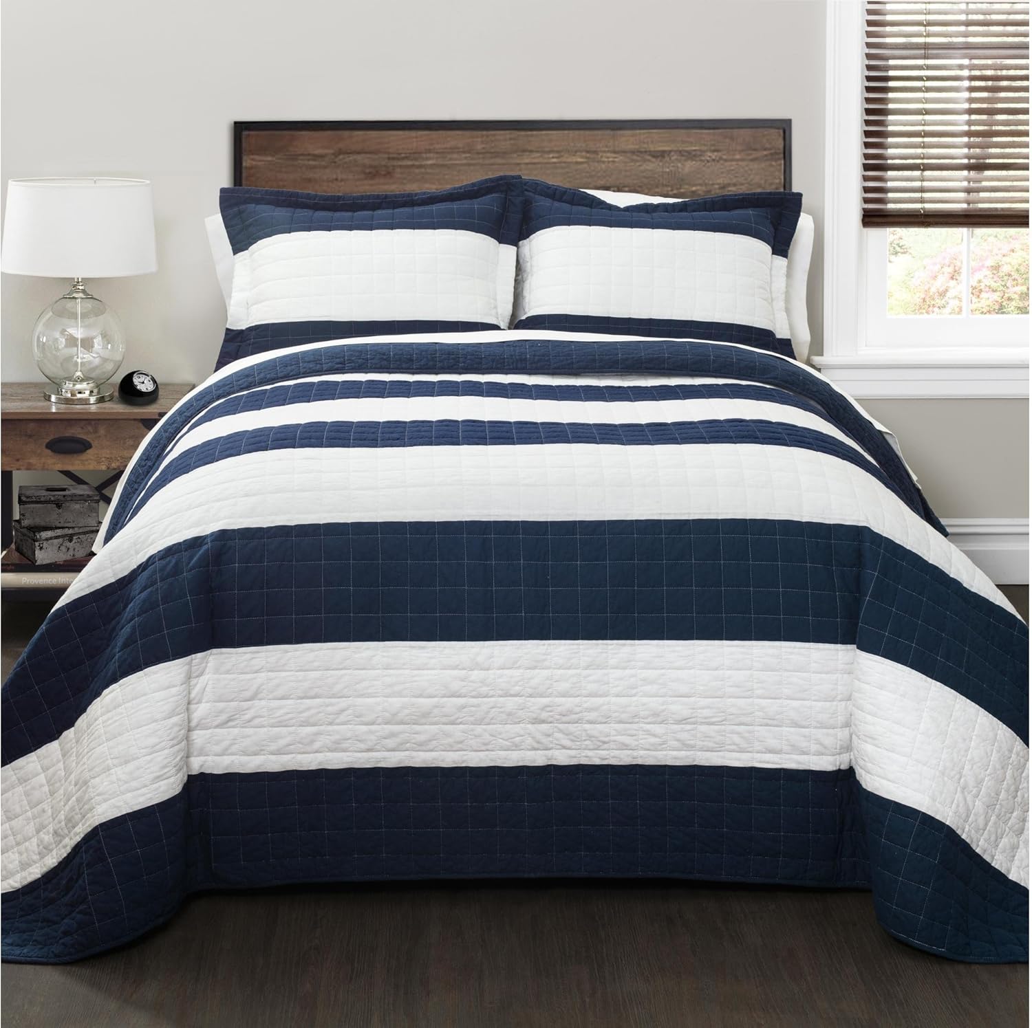 Lush Decor New Berlin Quilt Set Twin Navy White