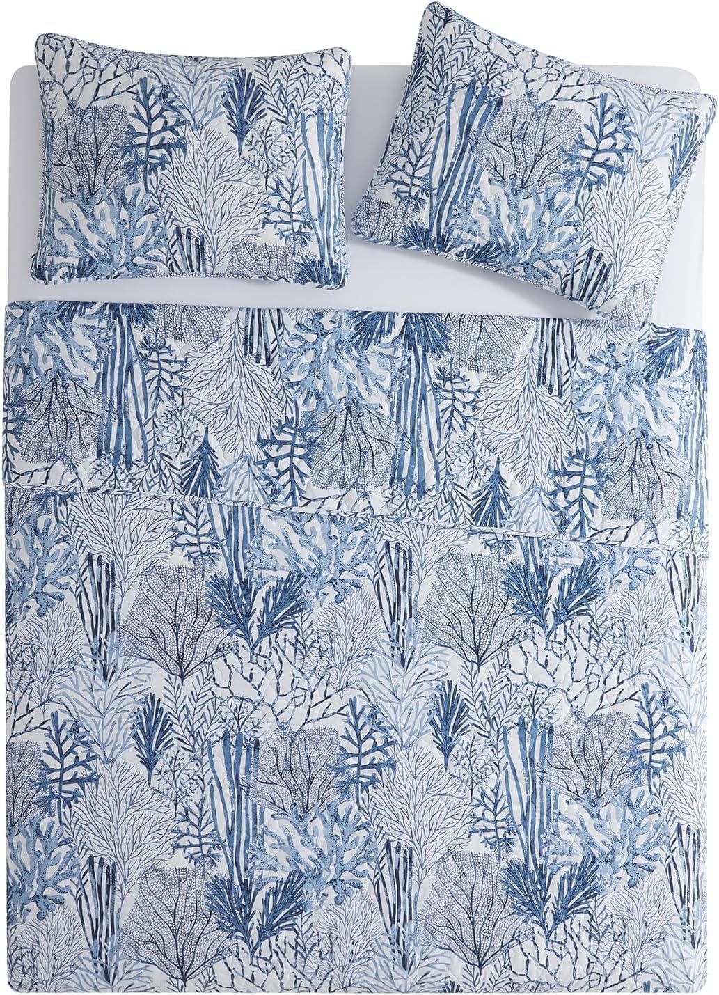 VCNY Home King Quilt Set with Pillow Shams