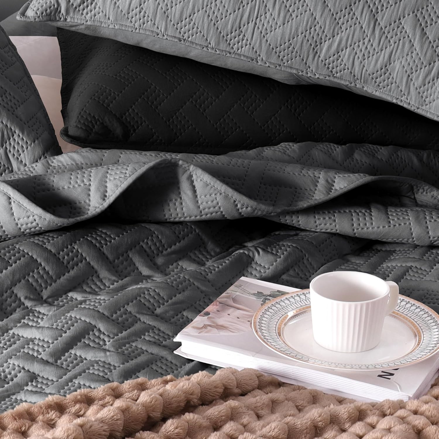 Exclusivo Mezcla Soft Quilt Set Twin Size