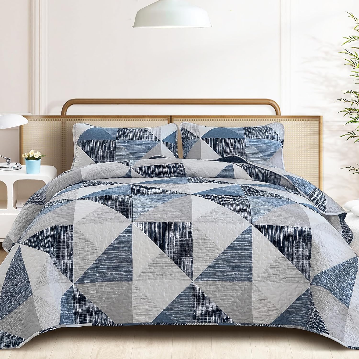 Dintszyayue 3 Piece Queen Quilt Set Blue