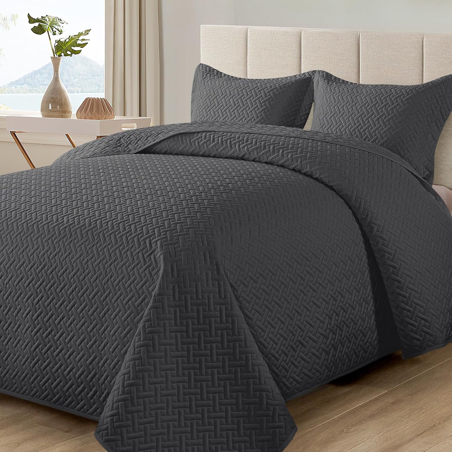HYLEORY Dark Grey Full Queen Quilt Set with 2 Pillow Shams