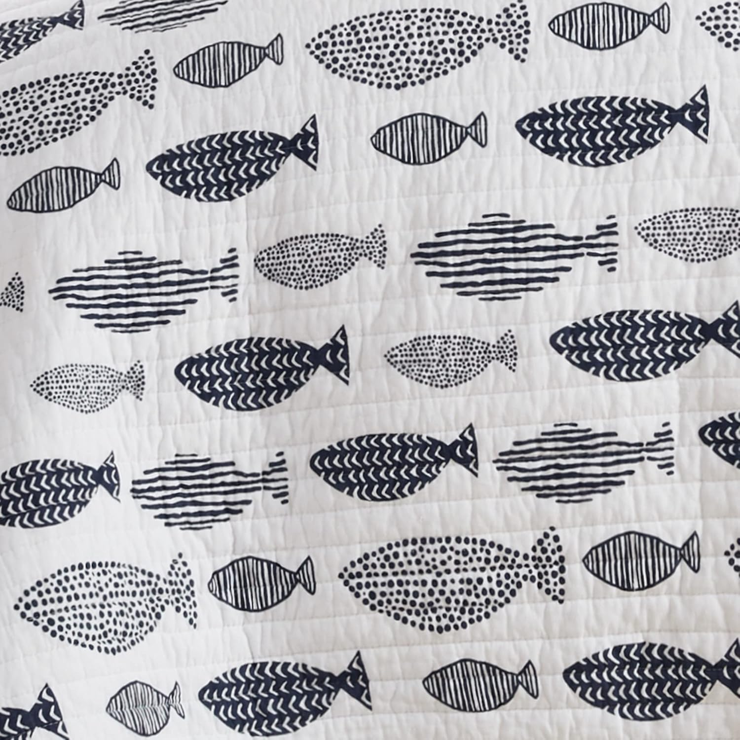 Levtex Home Bakio Quilt Set - Navy and White