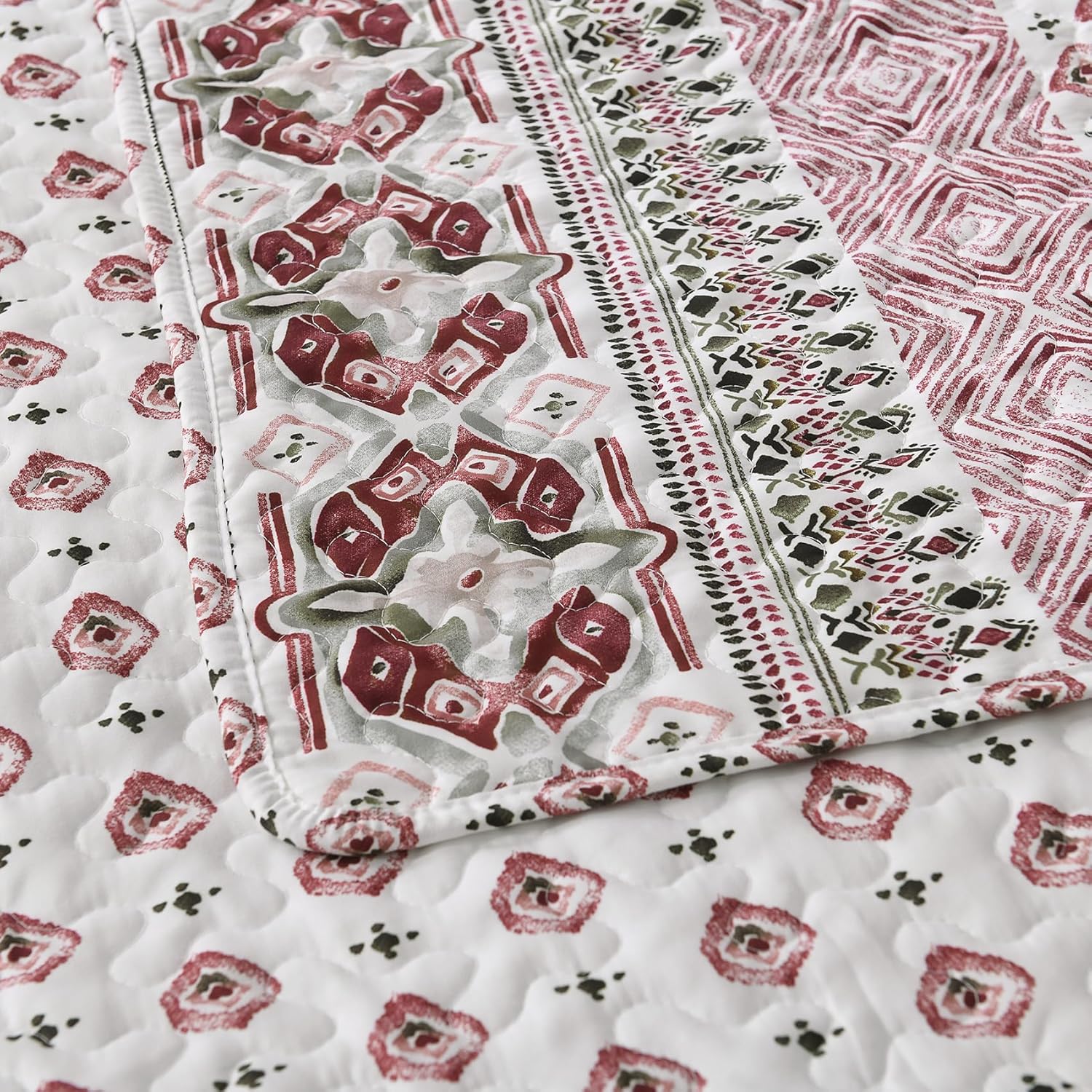 Boho Paisley Red Quilt Set Reversible Twin Size