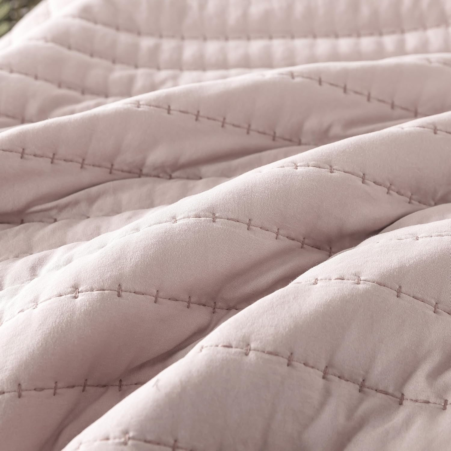 ROARINGWILD Cal King Quilt Set with Pillow Shams