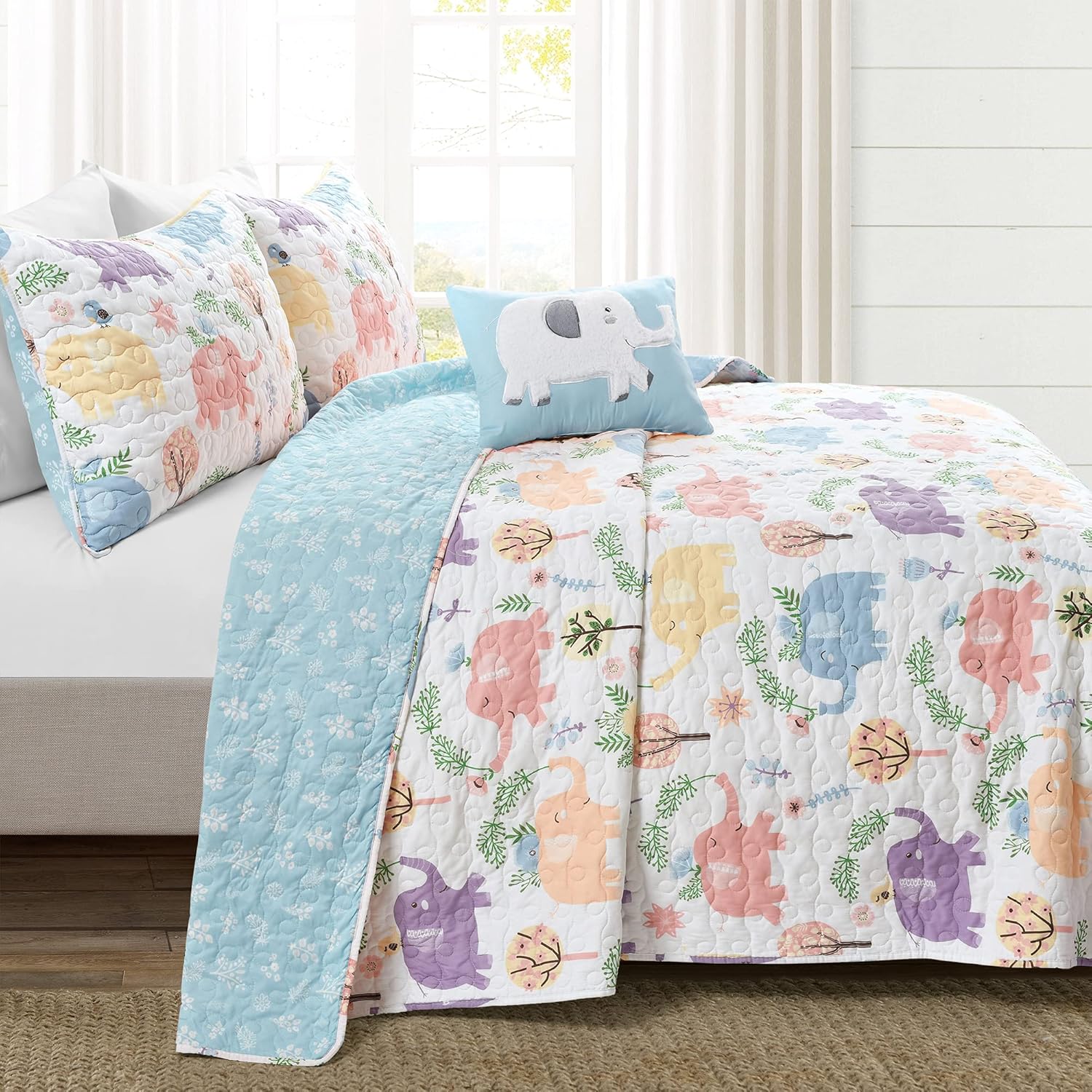 Lush Decor Hygge Elephant Quilt Set Twin White