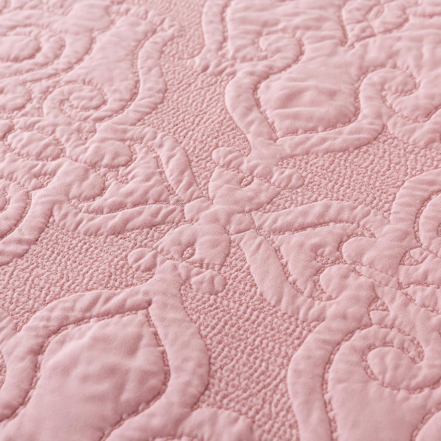 NEWLAKE Quilt Bedspread Set - Pink Floral Reversible Microfiber King Size