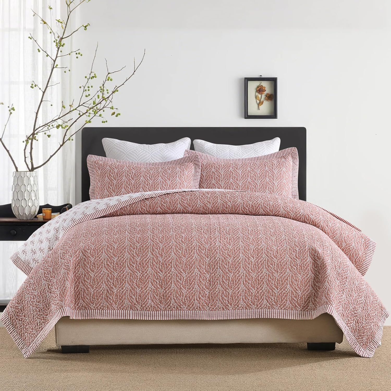 SahSahCasa Queen Quilt Set 100 Cotton Botanical Pattern 3 Pieces