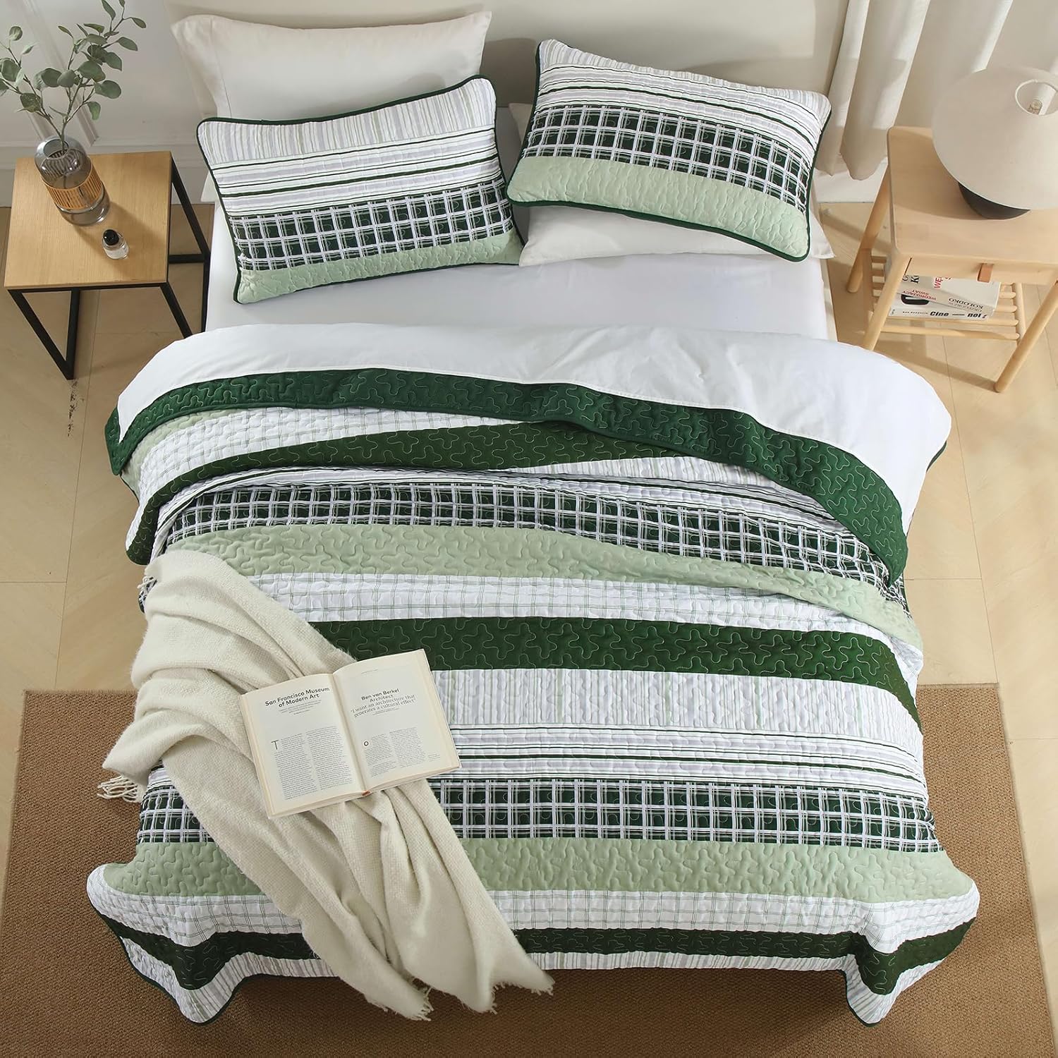 DJY Striped Quilt Set Queen Size 3 Pieces Microfiber Bedding Set