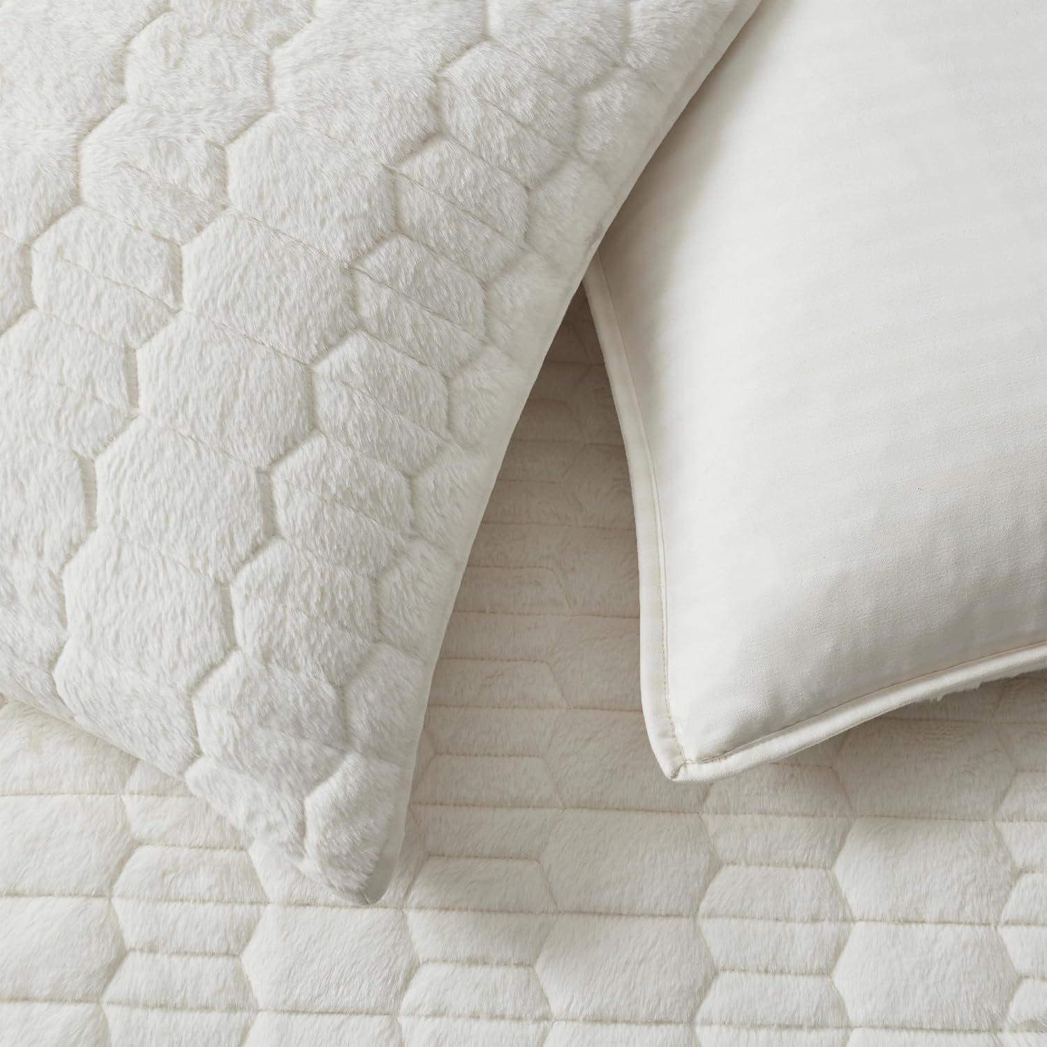 Wonderful Faux Fur Quilt Set Twin 2 Piece 1