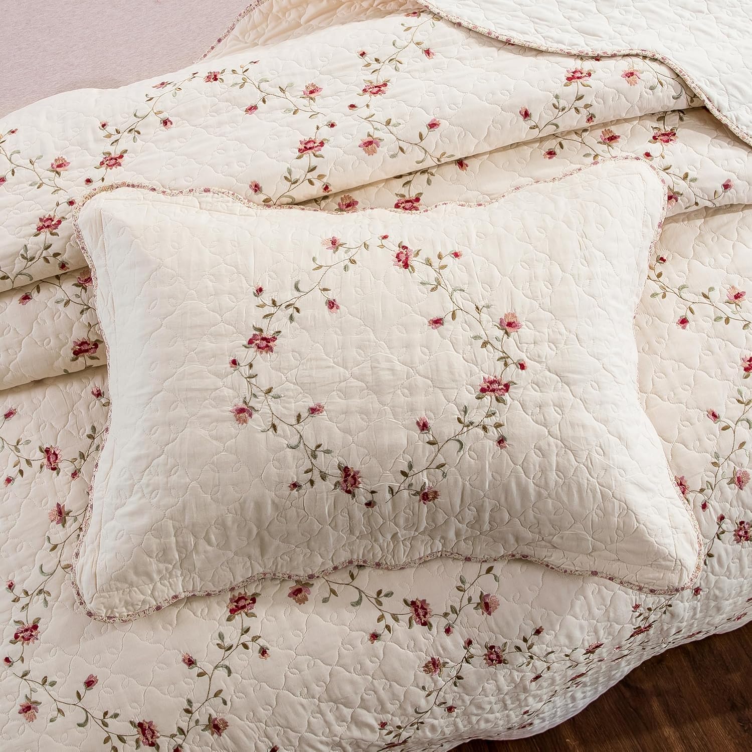EAVD Floral Embroidered Quilt Set King Size 3 Pieces 1