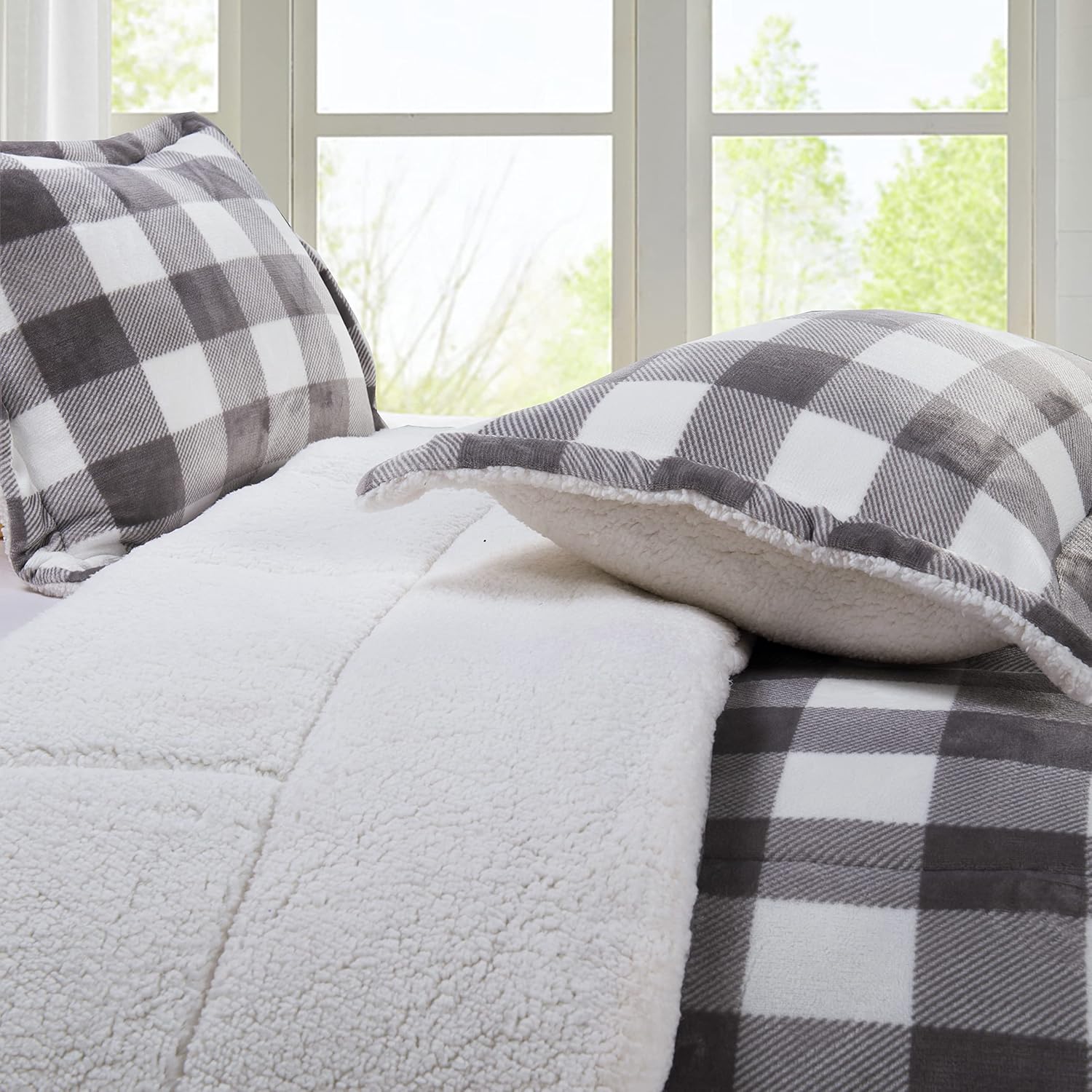 Elegant Comfort Reversible Down Alternative Comforter Set King
