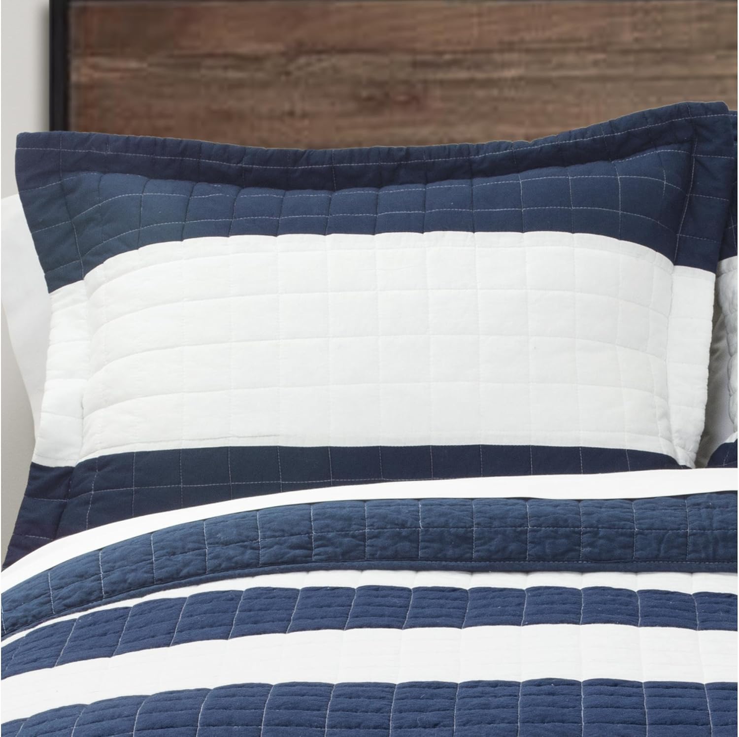 Lush Decor New Berlin Quilt Set Twin Navy White