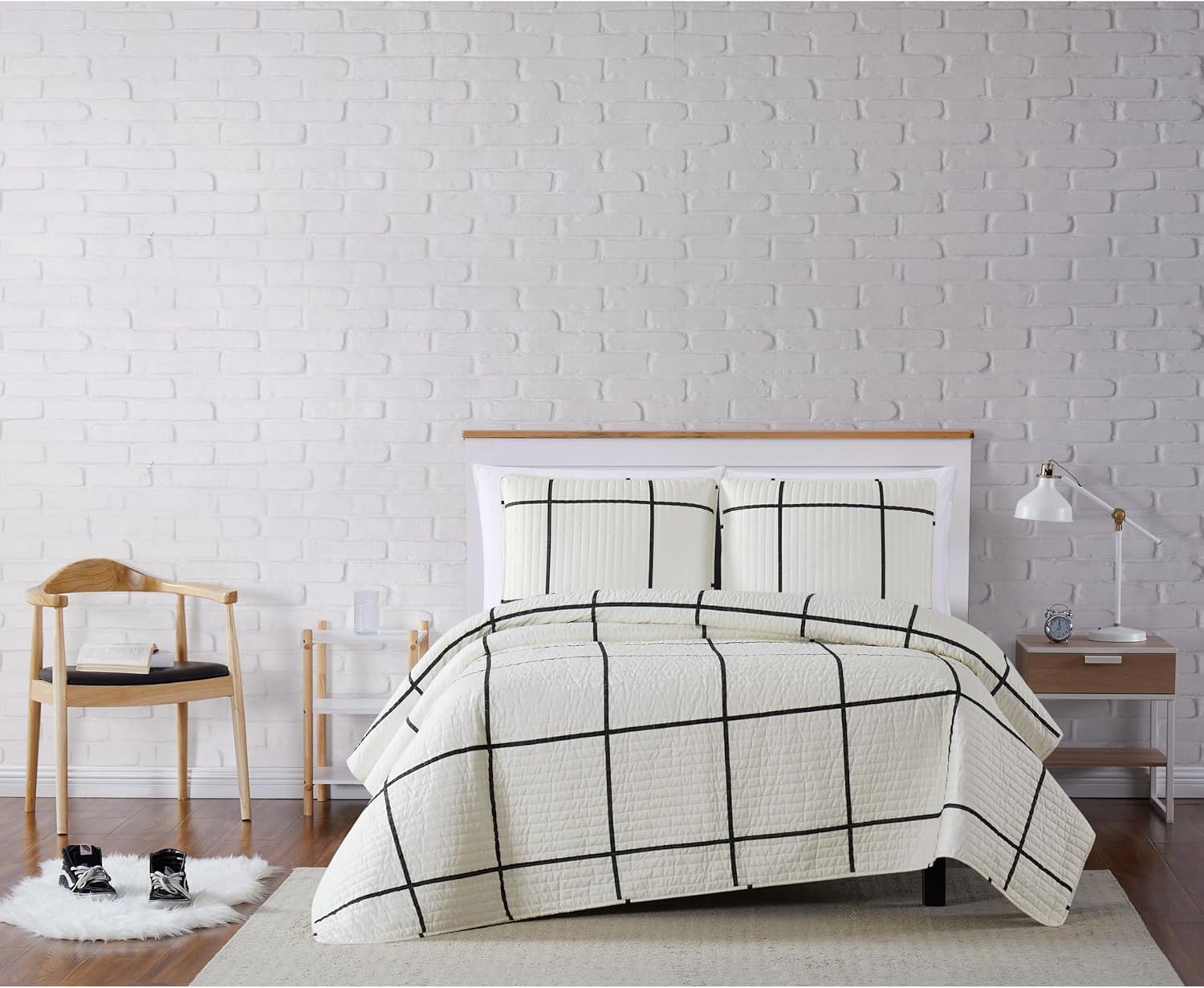 TRULY SOFT Kurt Windowpane Ivory Black Quilt Set