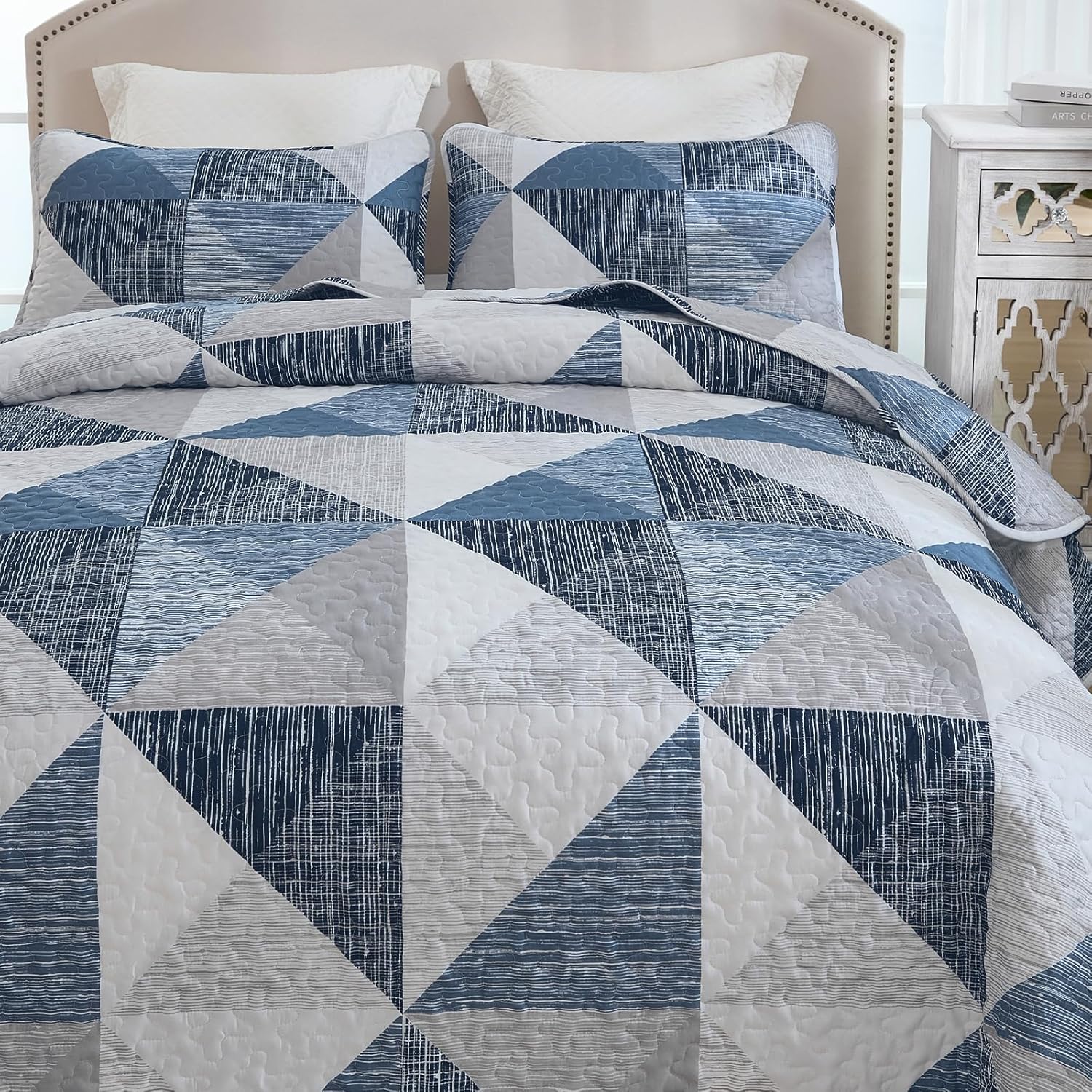 Dintszyayue 3 Piece Queen Quilt Set Blue