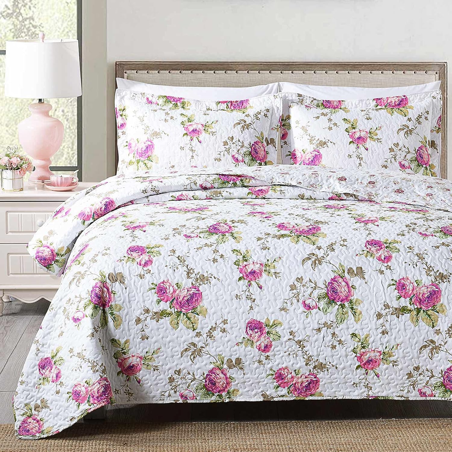 Boryard 3-Piece King Quilt Set with Rose Print