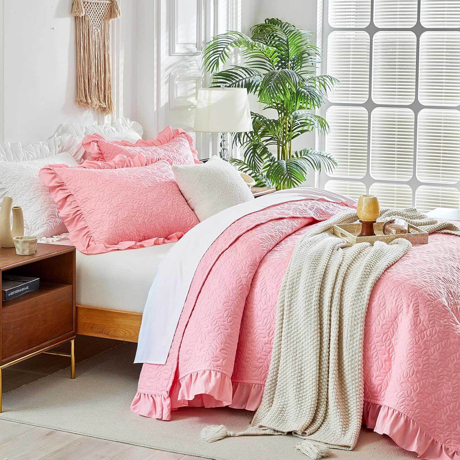 UOZZI BEDDING Ruffled Quilt Set Queen Size