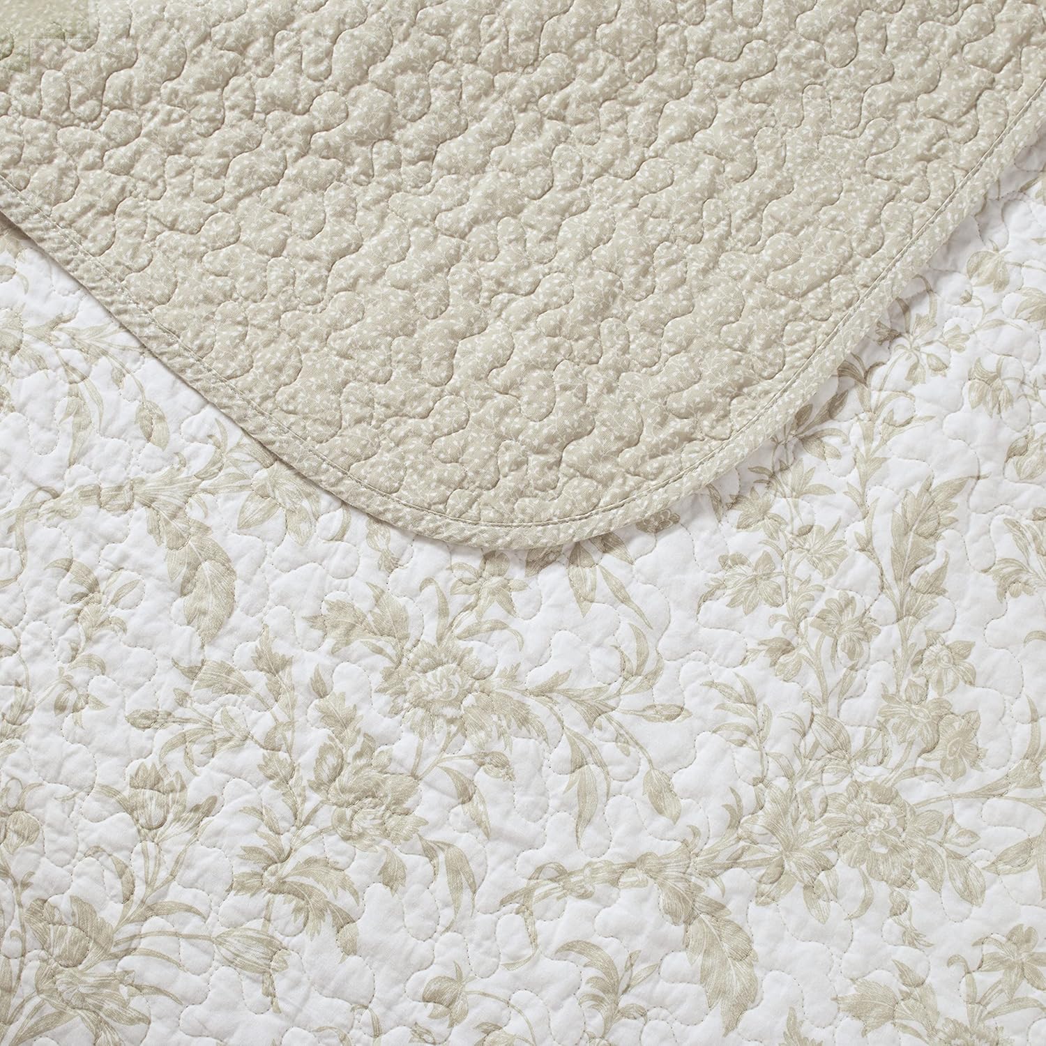 Laura Ashley Home Twin Quilt Set with Matching Sham
