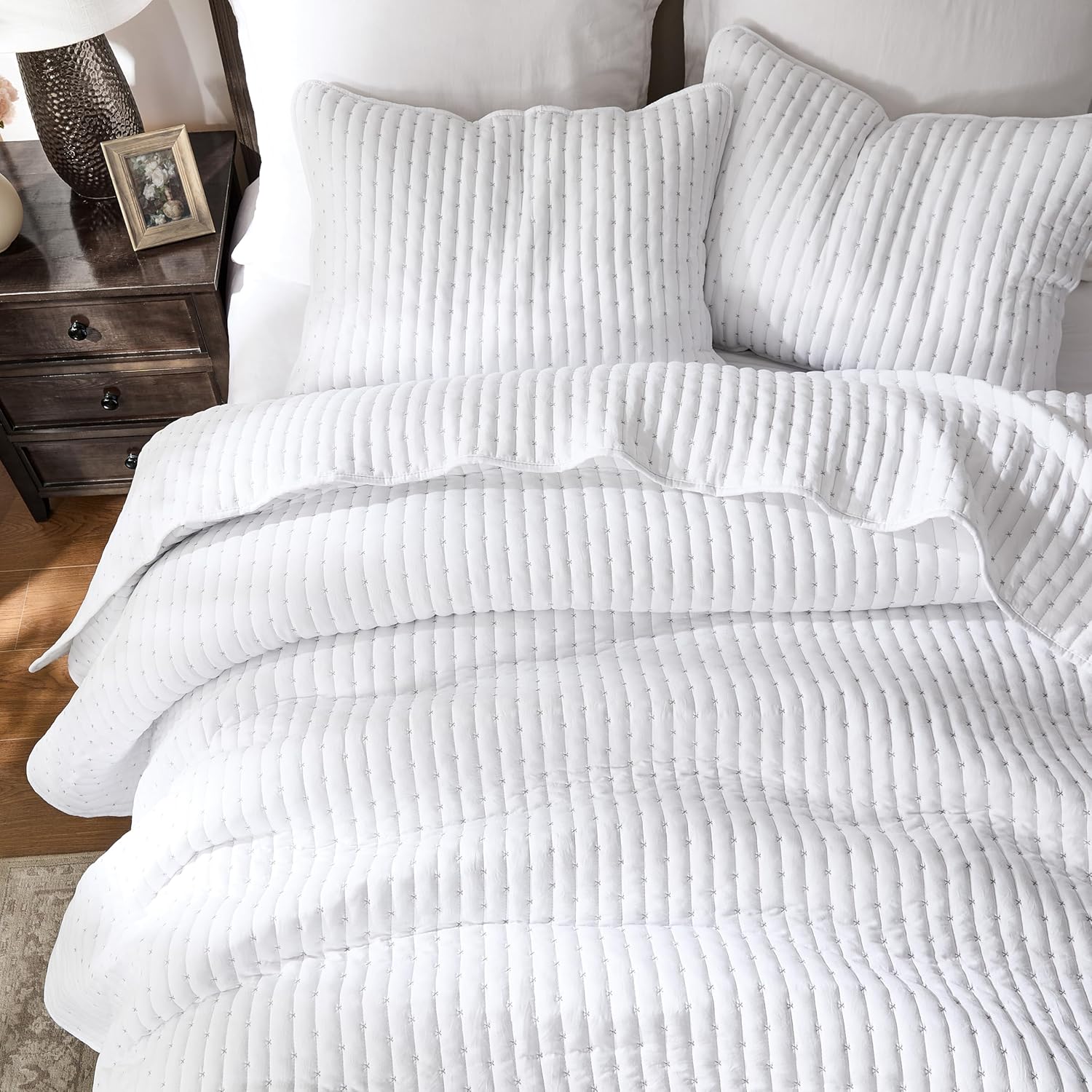 WDCOZY White Cross Stitch Quilt Set Twin Size