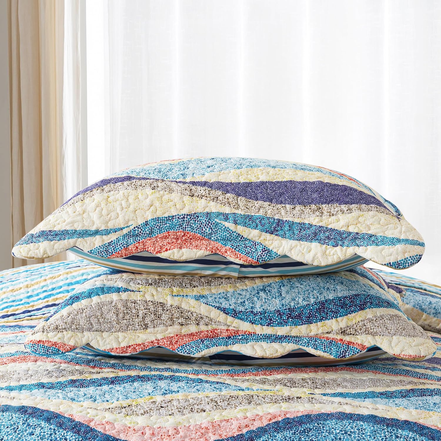 HoneiLife Oversized Queen Quilt Set - 106x106 Coastal Beach Nautical 3-Piece