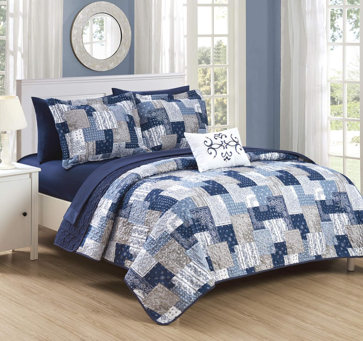 Chic Home Eliana 3 Piece Reversible Quilt Set Paisley Print