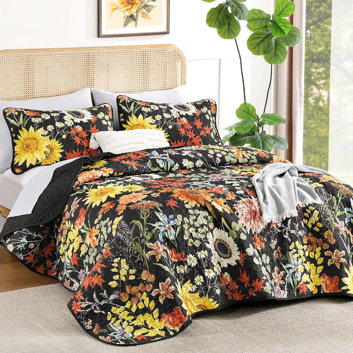 Yiran Floral Quilt Set Queen Size 3 Piece