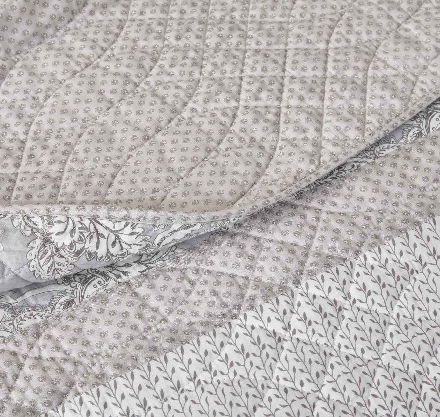 Chezmoi Collection Robyn Quilt Set - 2-Piece Neutral Taupe Gray White