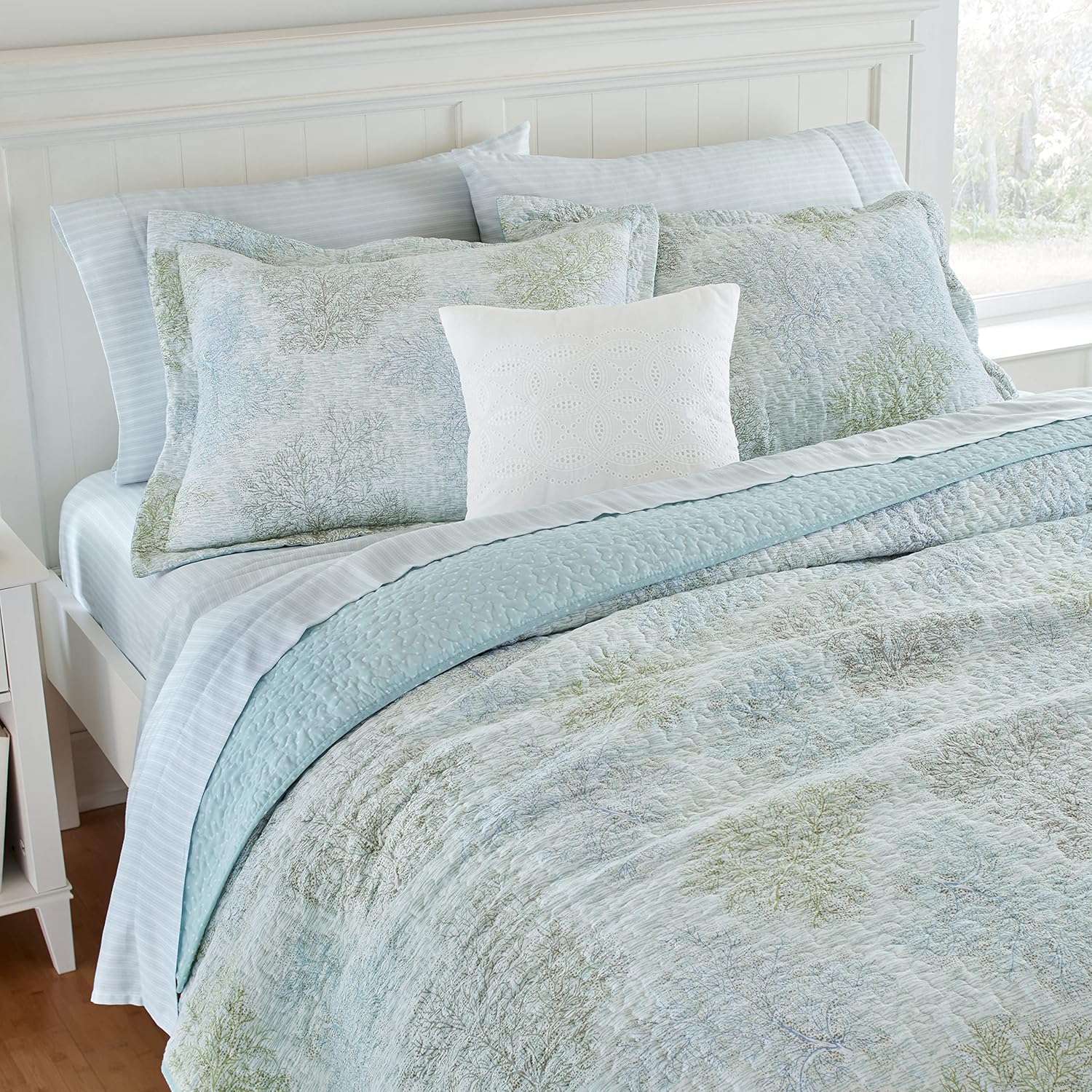 Laura Ashley Twin Quilt Set with Matching Sham Saltwater Blue 100 Cotton