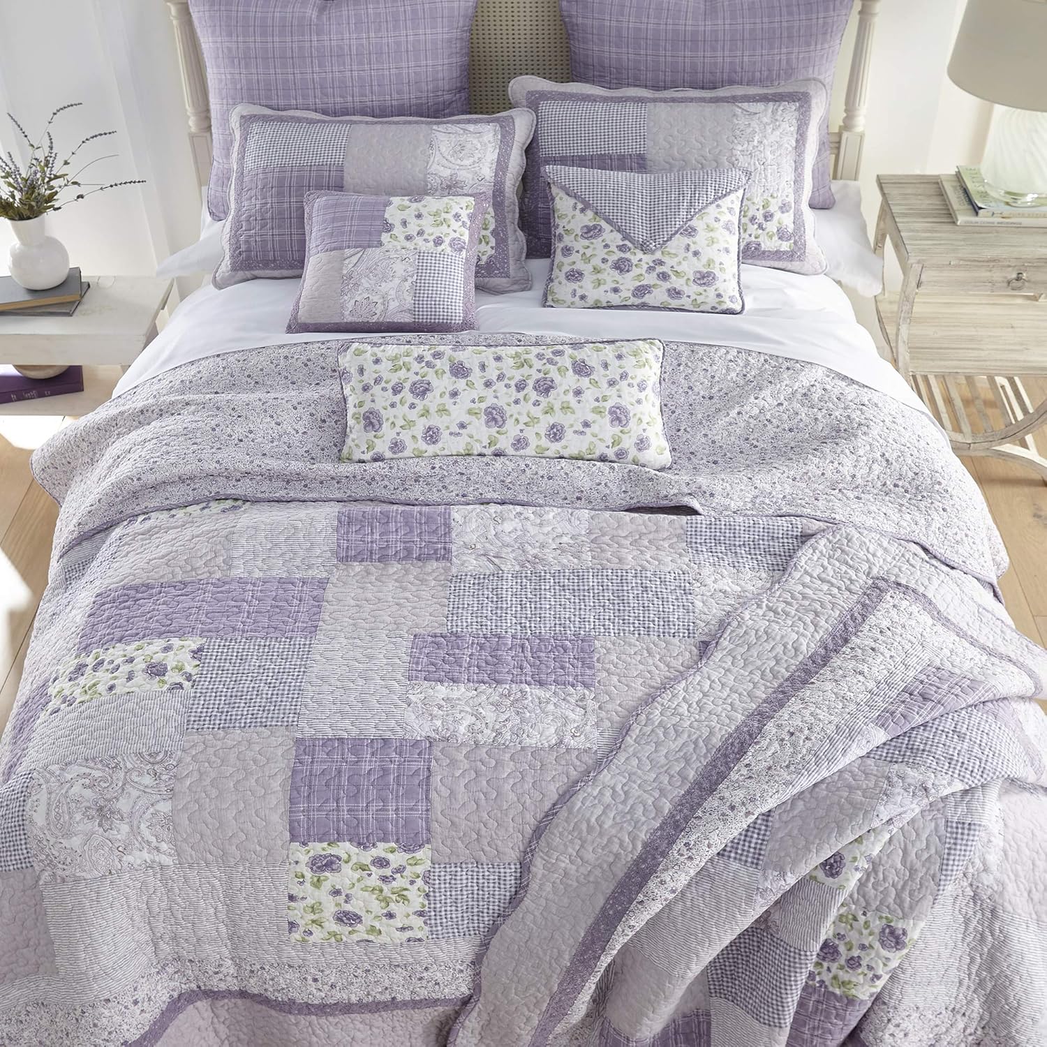 Donna Sharp Full Queen Quilt Set - Lavender Rose Patchwork