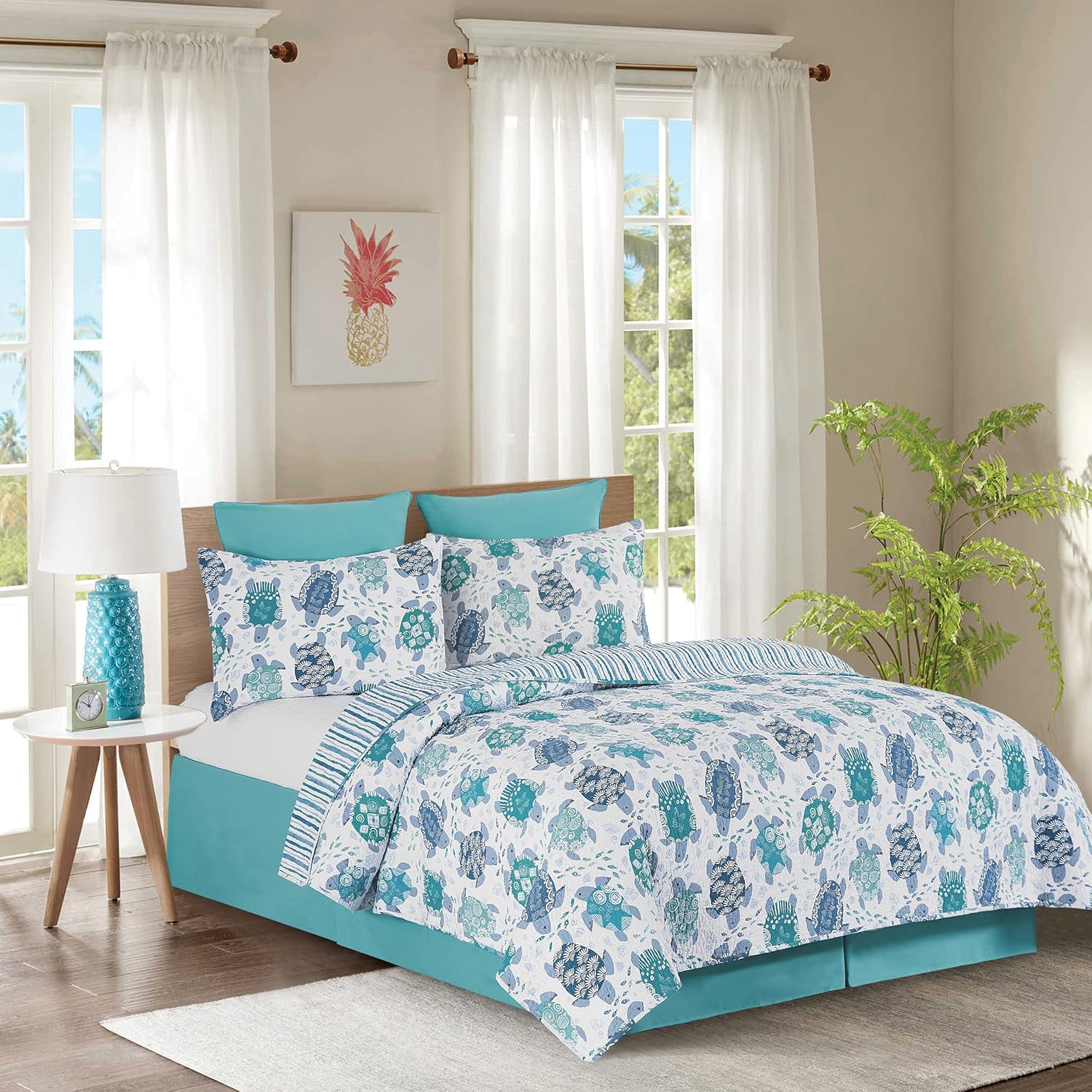 CF Home Turtle Bay Reversible Quilt Set FullQueen 3 Piece 1
