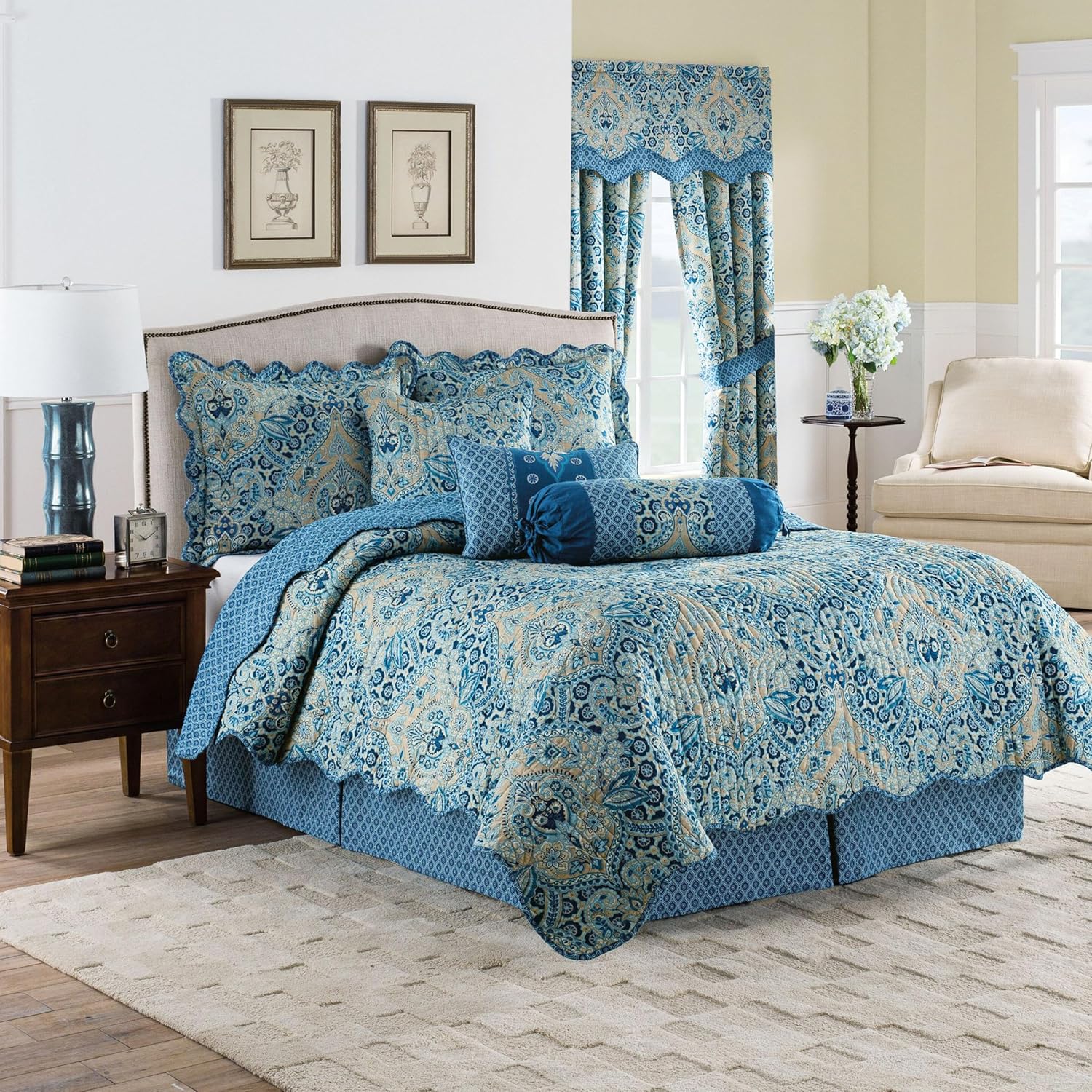 Waverly Moonlit Shadows Reversible Quilt Set King Size