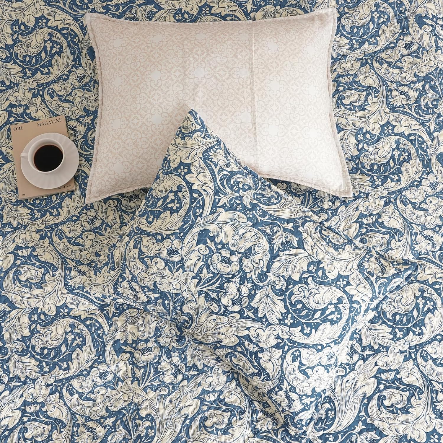 PHF Floral Patchwork Quilt Set Twin Size 68x86