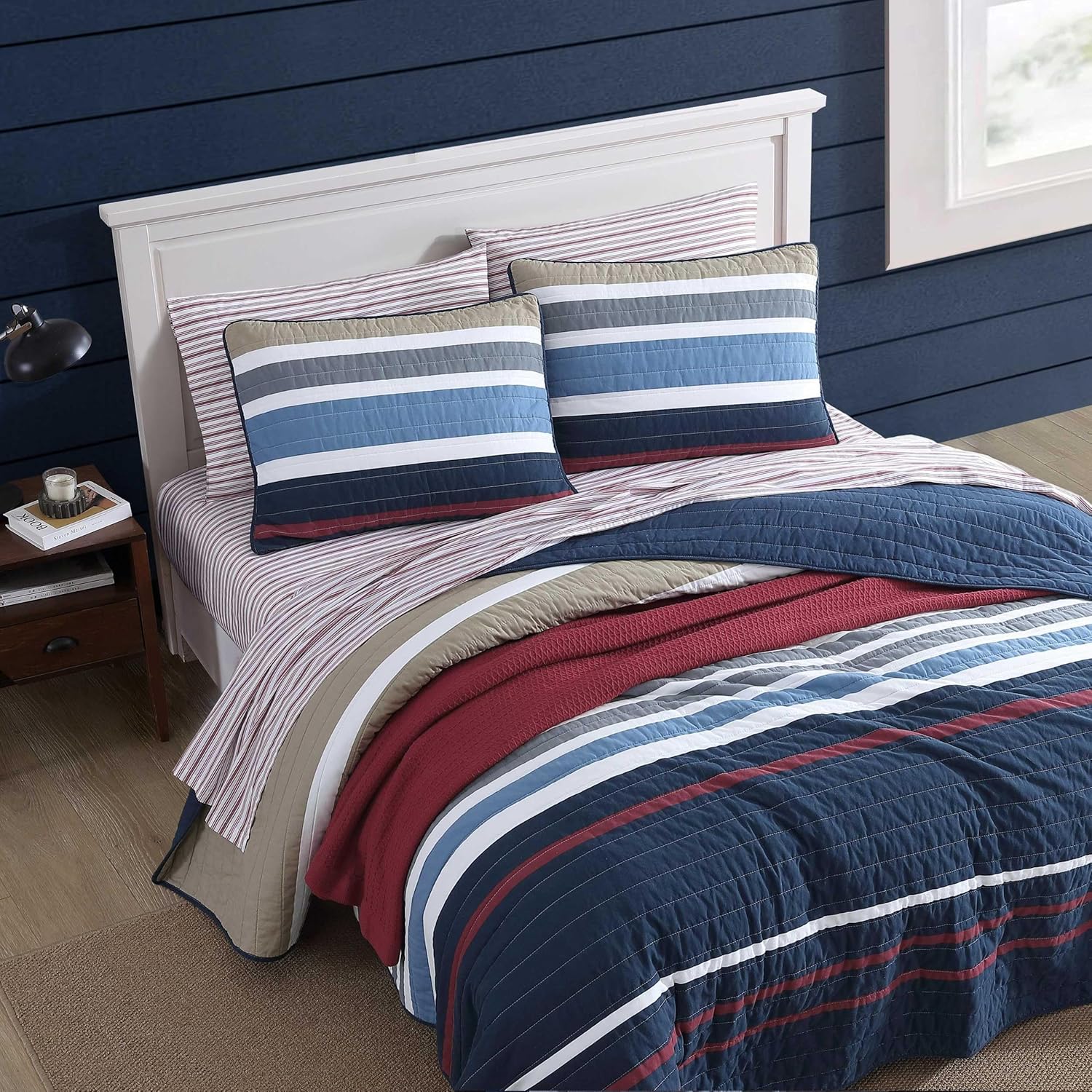 Nautica Twin Quilt Set - Reversible Cotton Bedding 1