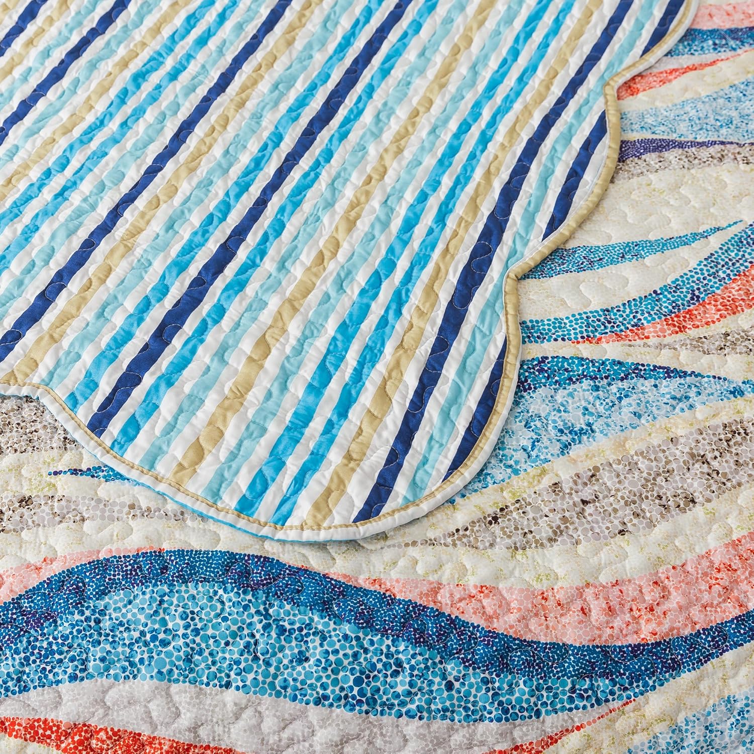 HoneiLife Oversized Queen Quilt Set - 106x106 Coastal Beach Nautical 3-Piece