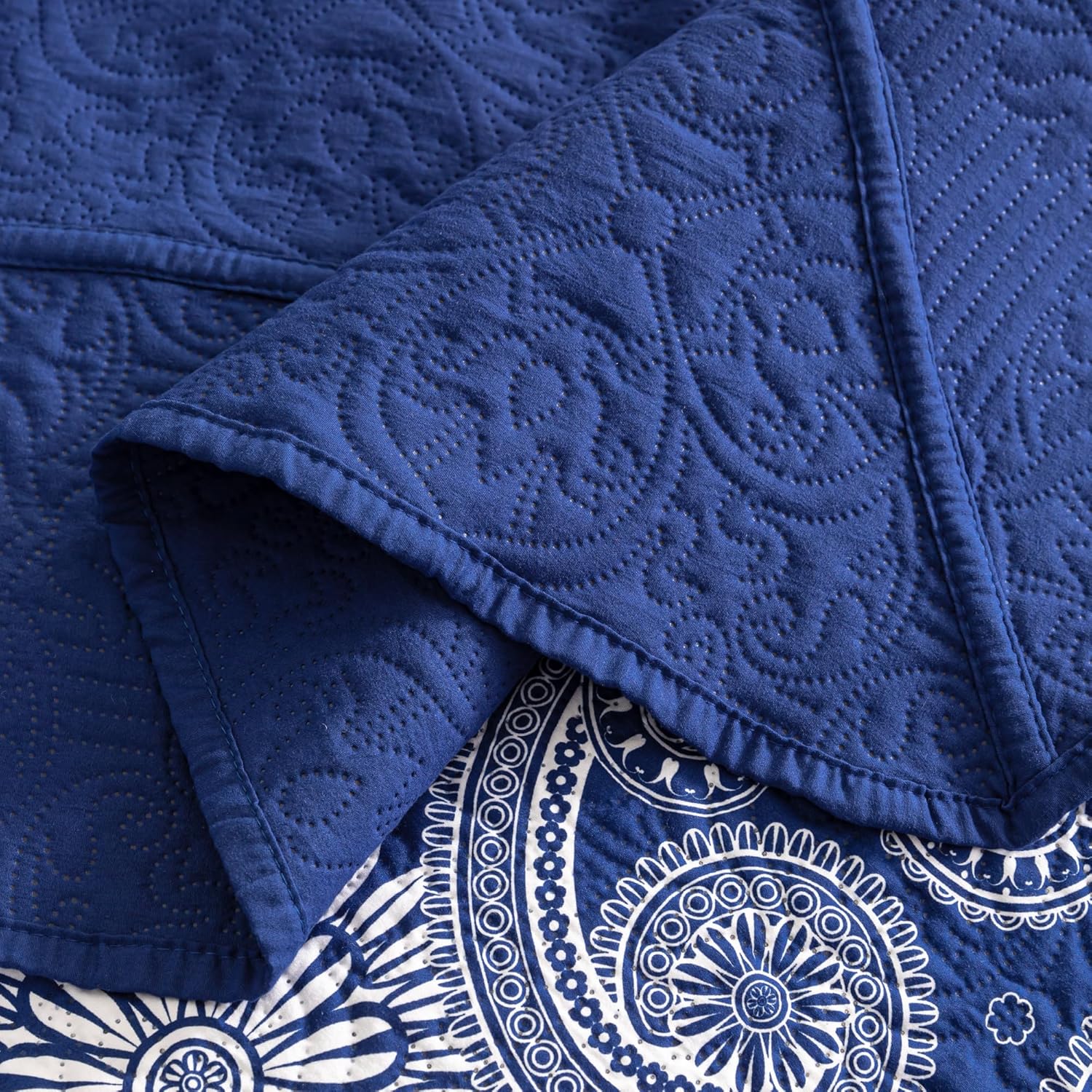 Sophia William King Size Quilt Set with 3 Pieces