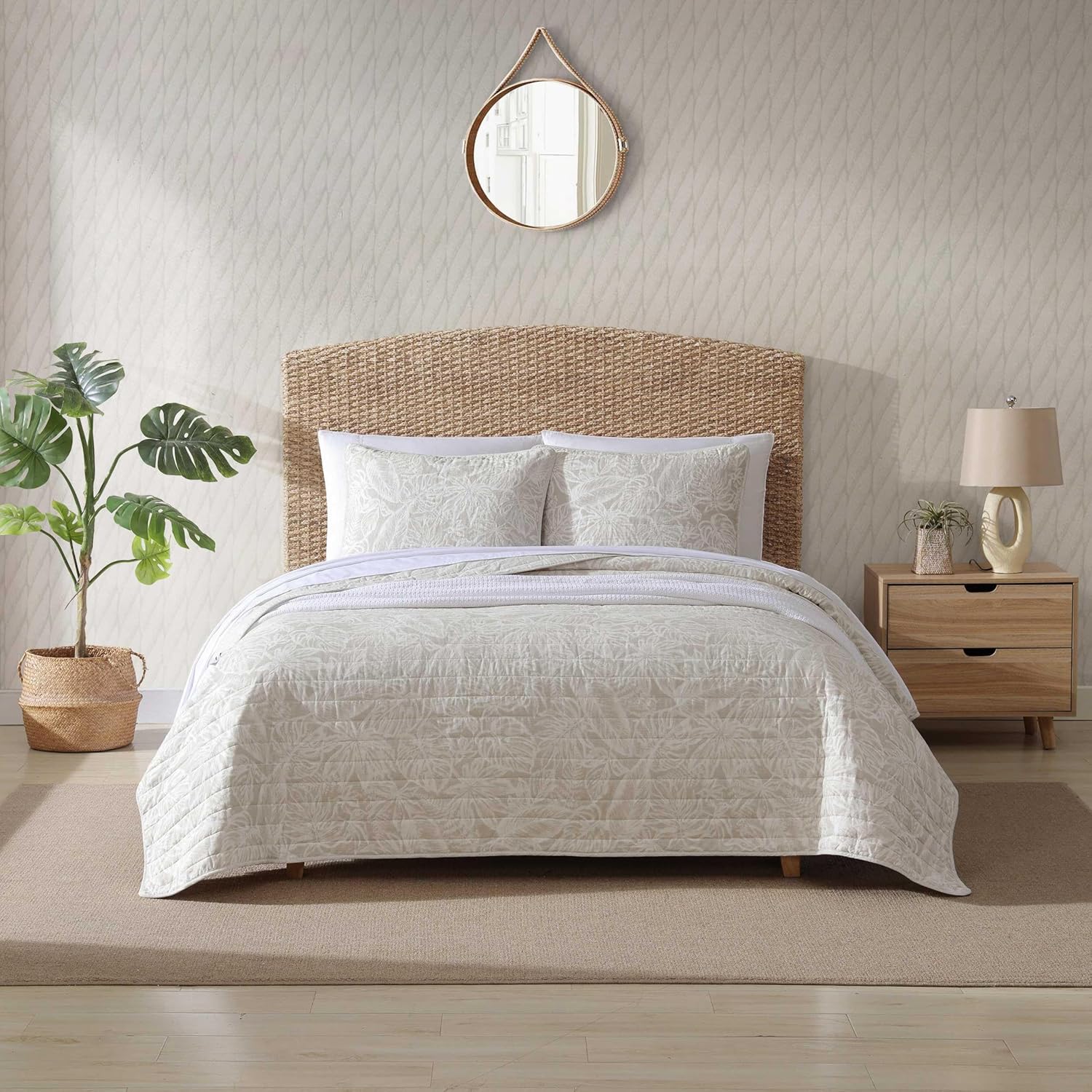 Tommy Bahama Twin Quilt Set - Breathable Reversible Bedding with Matching Sham