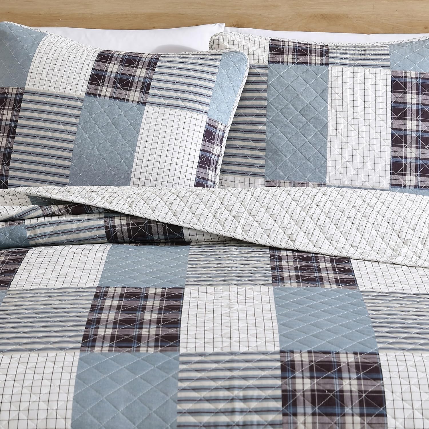 Eddie Bauer Twin Quilt Set Reversible Cotton Bedding with Matching Sham All Seasons
