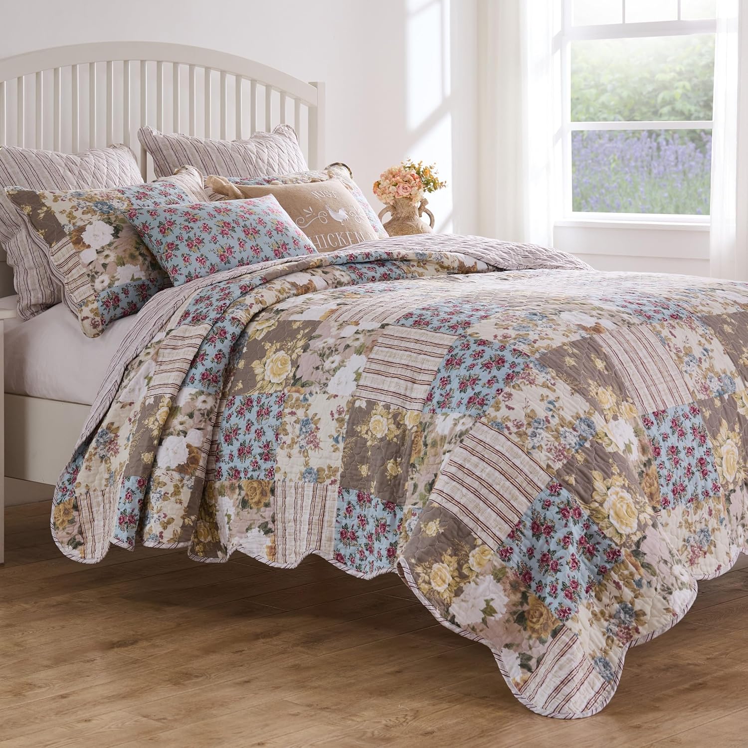 Greenland Home French Country Patchwork Quilt Set 2-Piece TwinXL Multi
