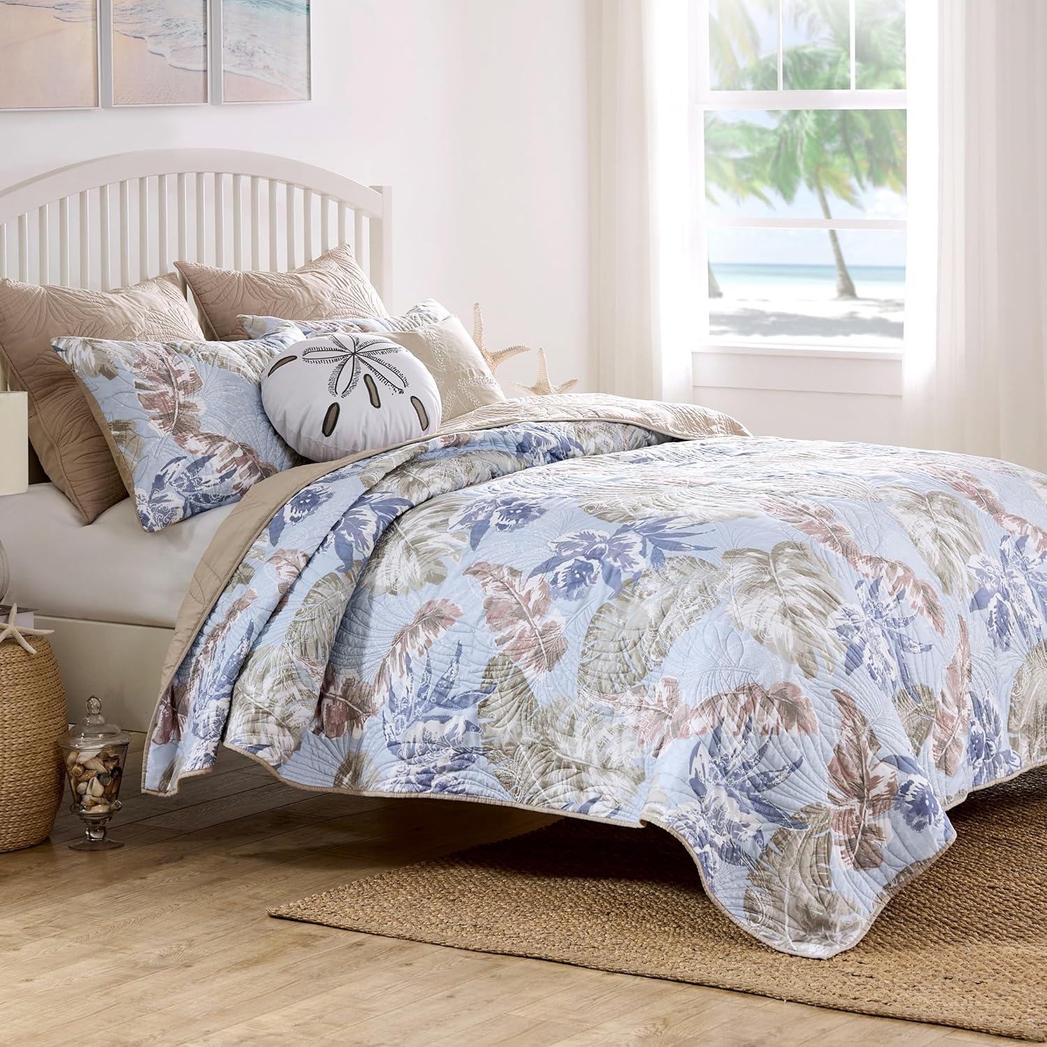 Greenland Home Tropics Palm Leaves Quilt Set 3-Piece FullQueen Mist 1