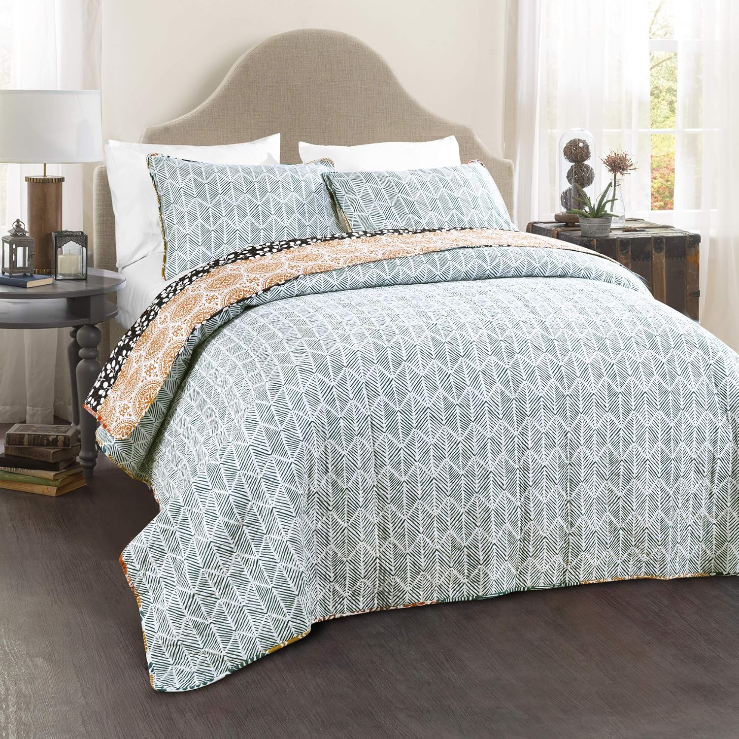 Lush Decor Boho Stripe Reversible Quilt Set 3 Piece FullQueen
