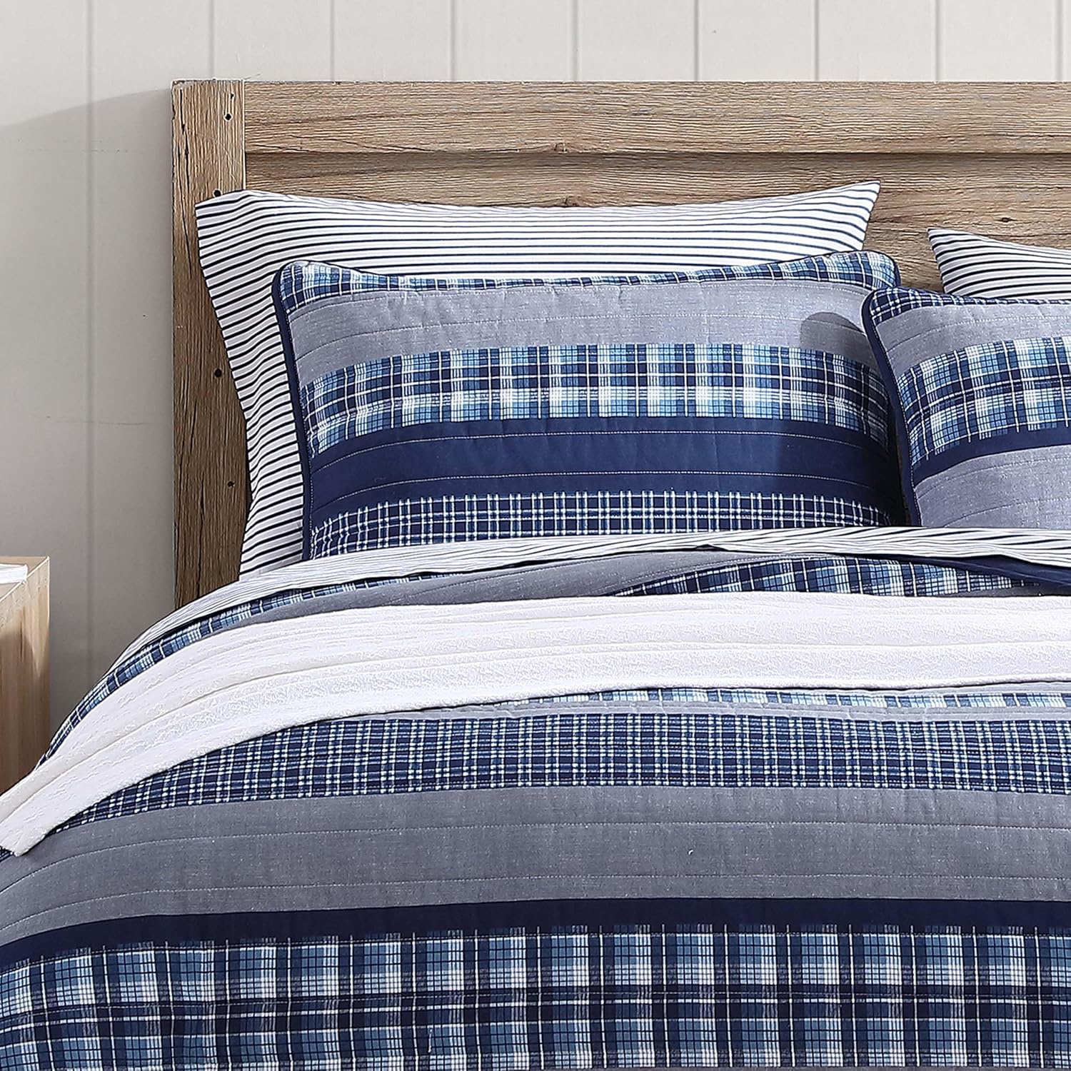 Nautica Twin Quilt Set in Addison Blue