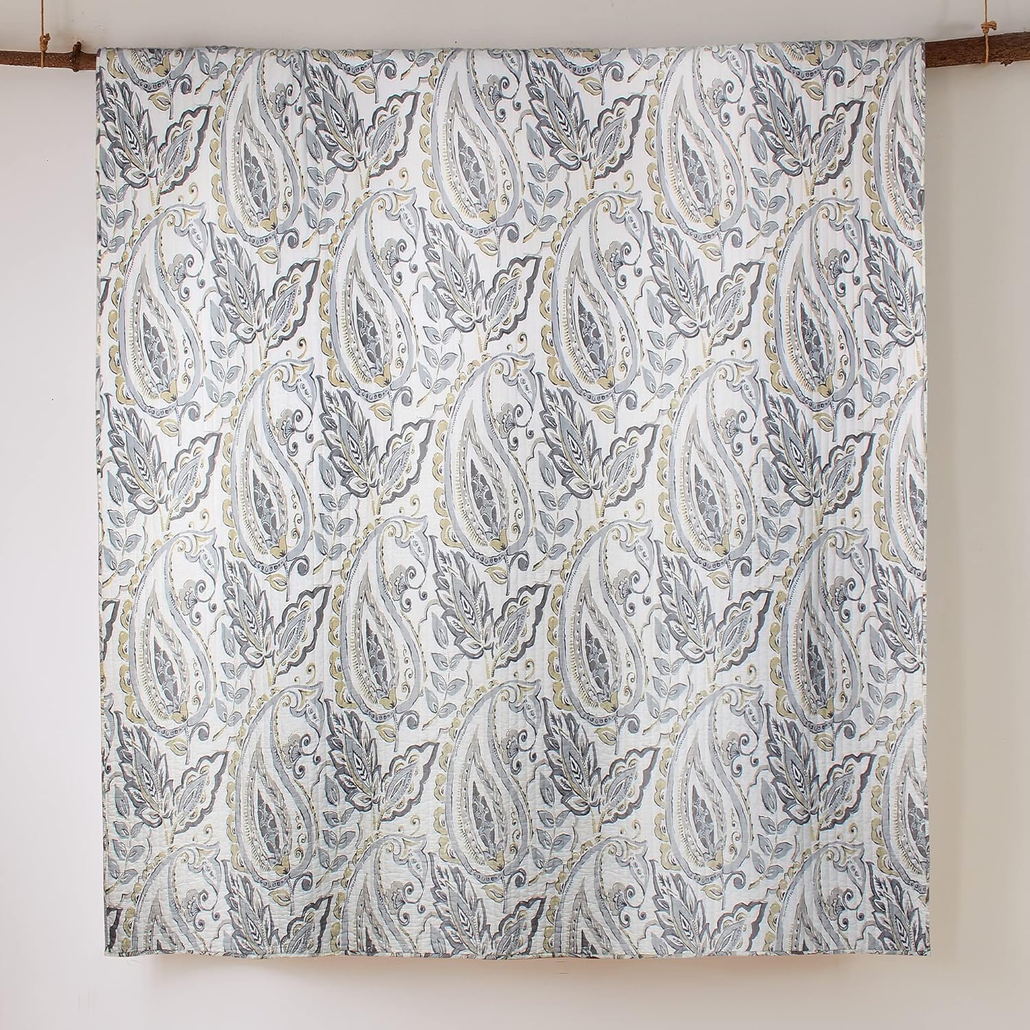 Levtex Home Tamsin Grey Quilt Set - King Size 1