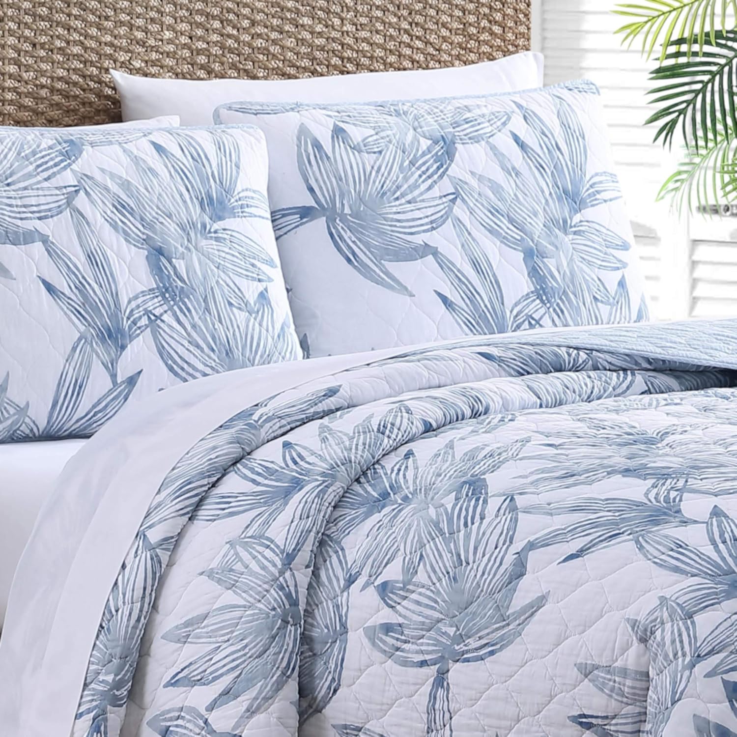 Tommy Bahama Twin Quilt Set - Kayo Blue
