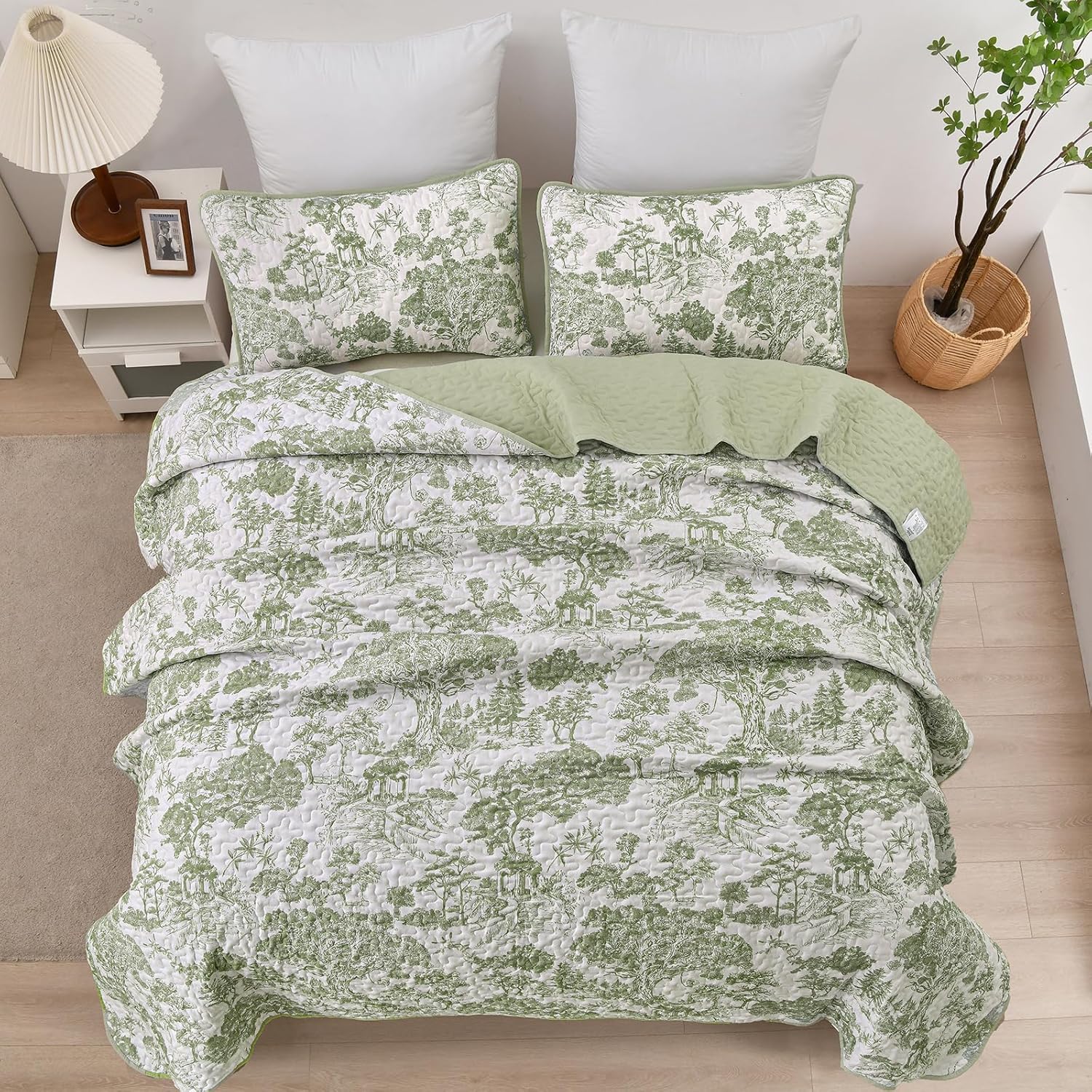 WONGS BEDDING Botanical Quilt Set Twin Size