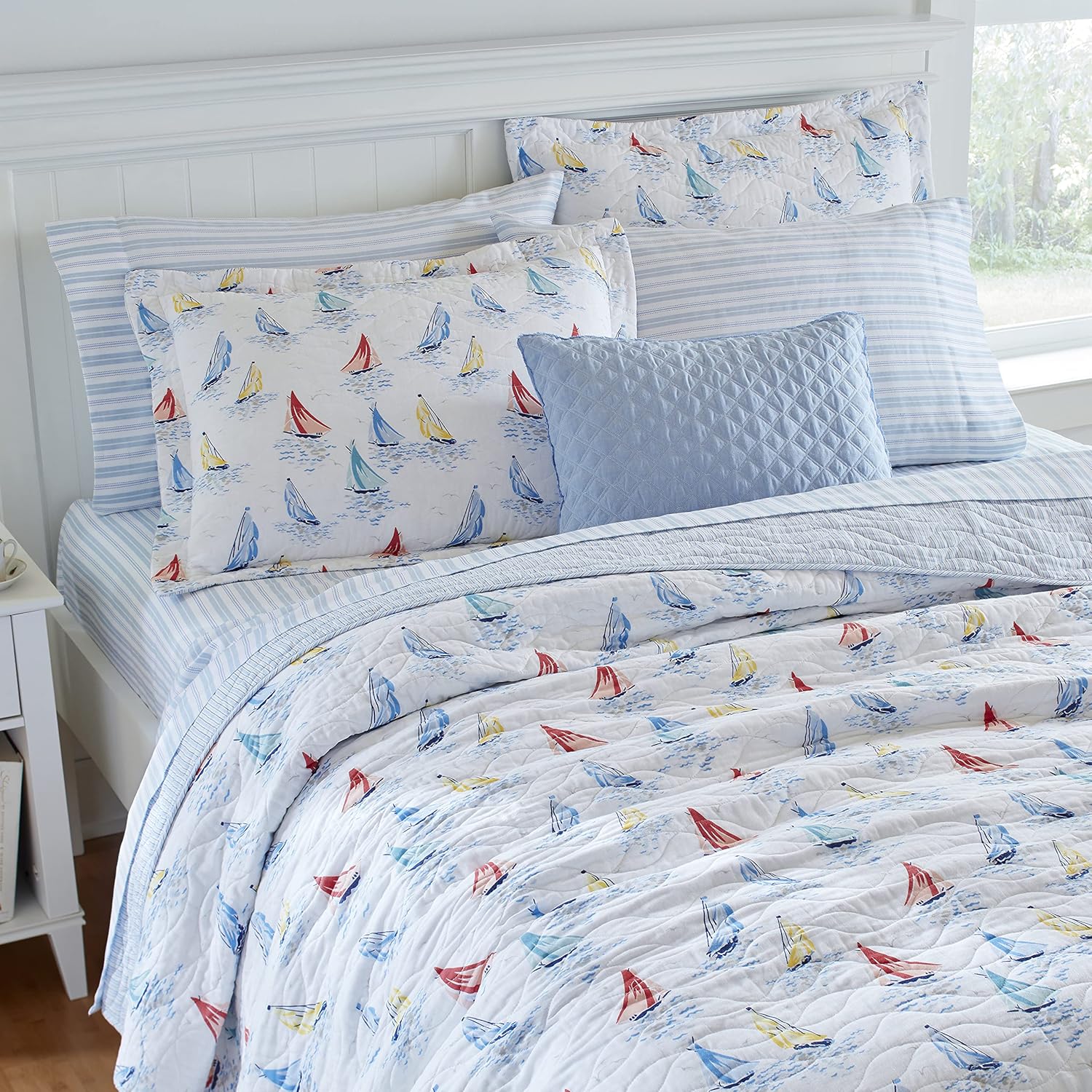 Laura Ashley Twin Quilt Set with Matching Sham Ahoy Blue