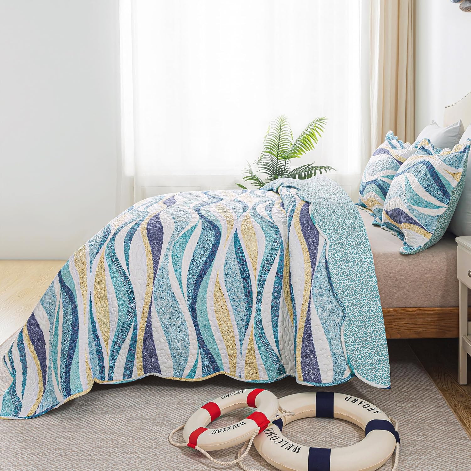 HoneiLife Ocean Quilt Queen Set 3 Piece 1
