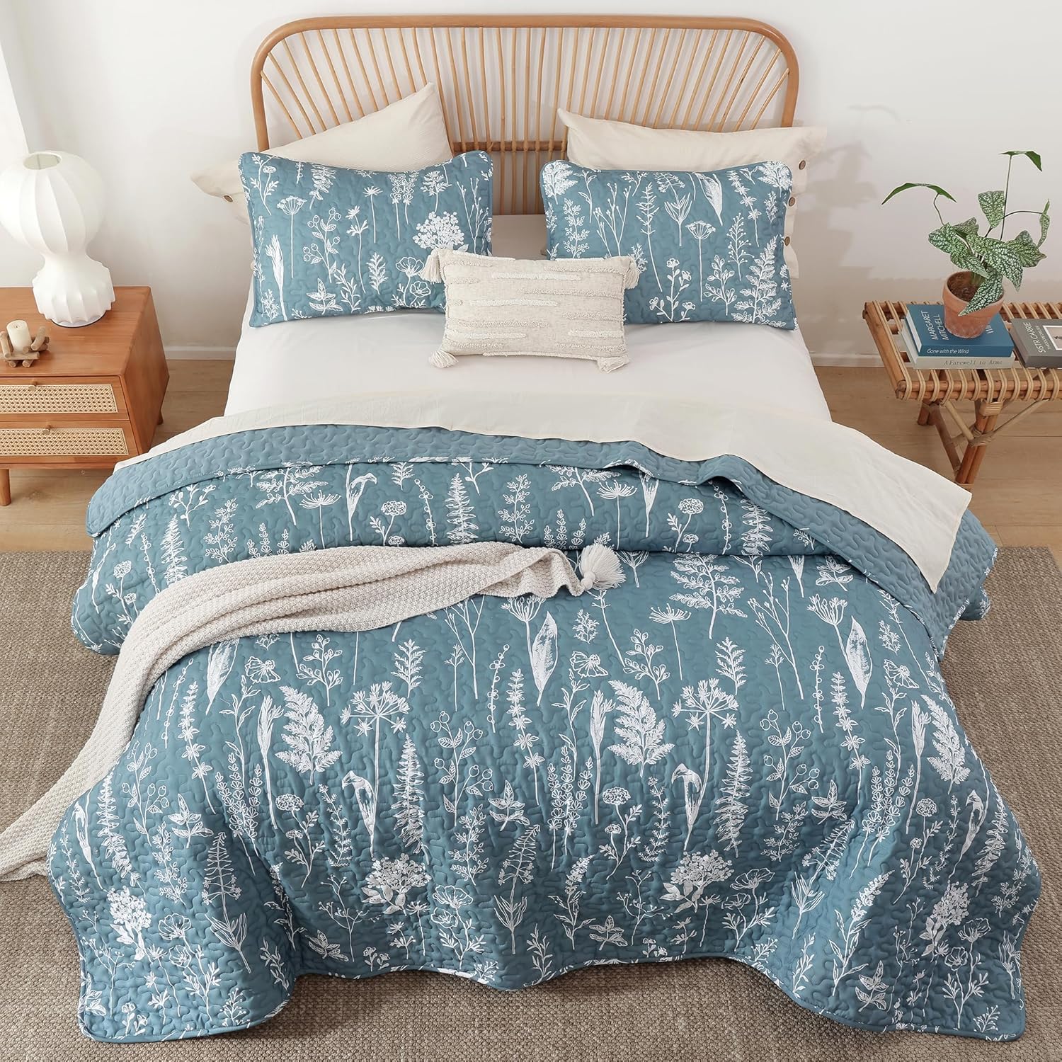 JANZAA King Size Quilt Set with Floral Pattern
