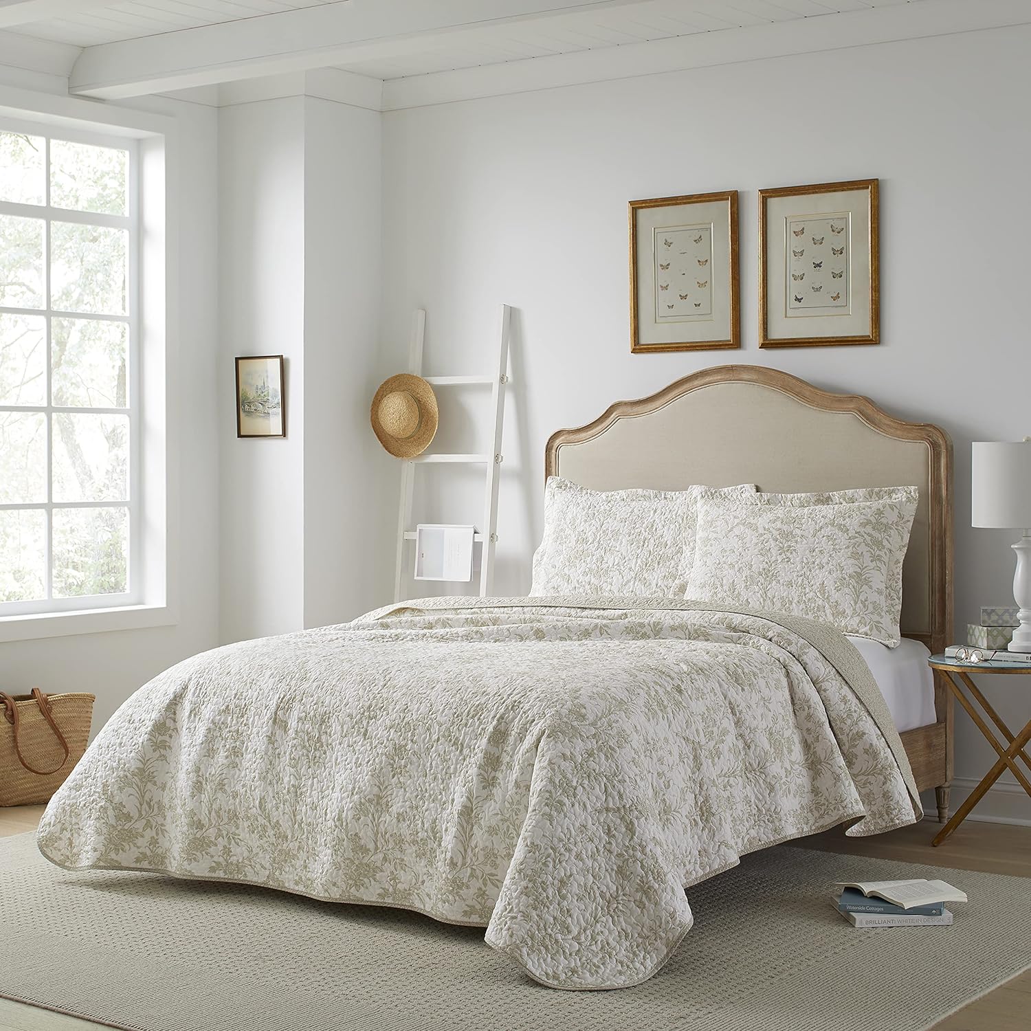 Laura Ashley Home Twin Quilt Set with Matching Sham