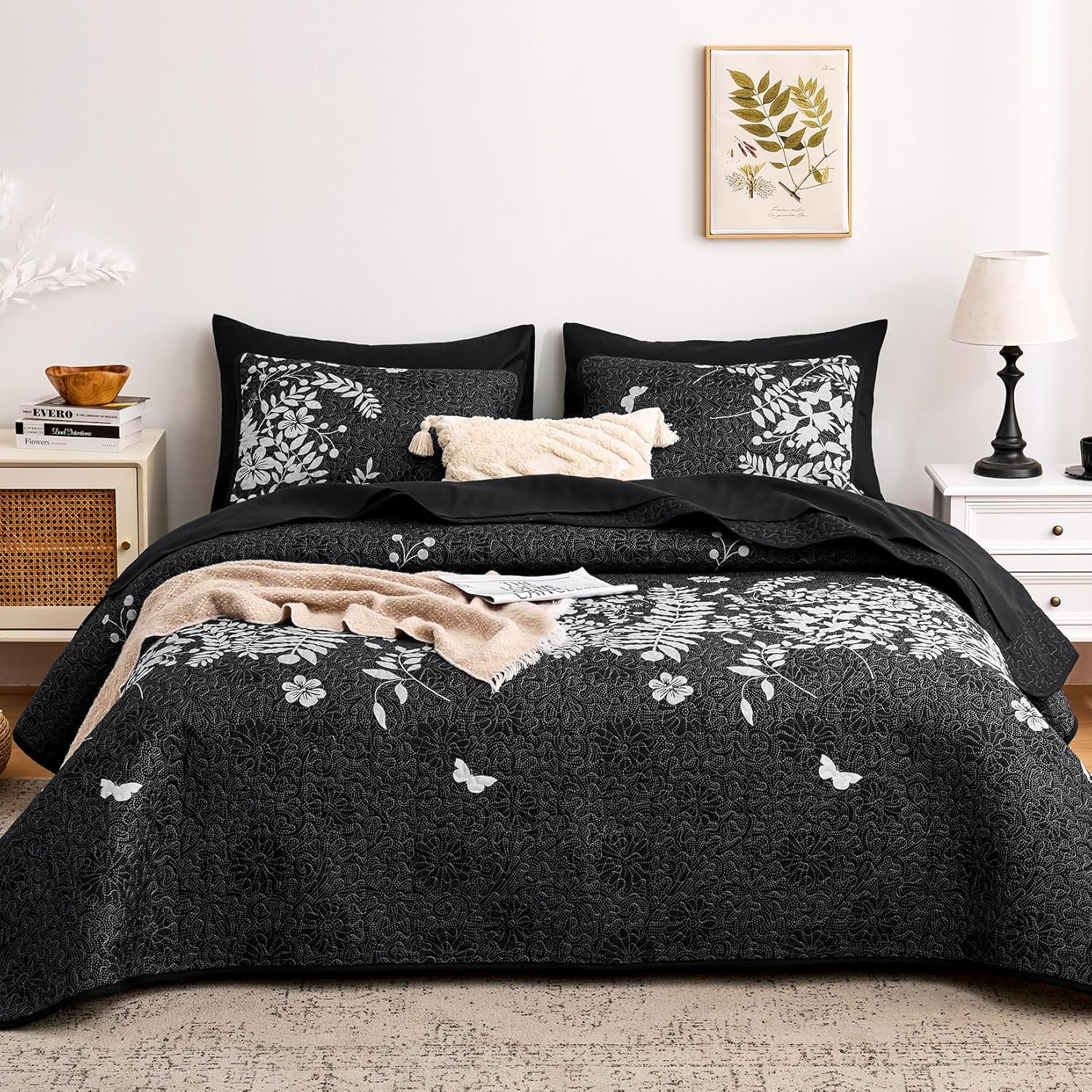 Wake In Cloud Floral Quilt Set - King Size 3 Pieces