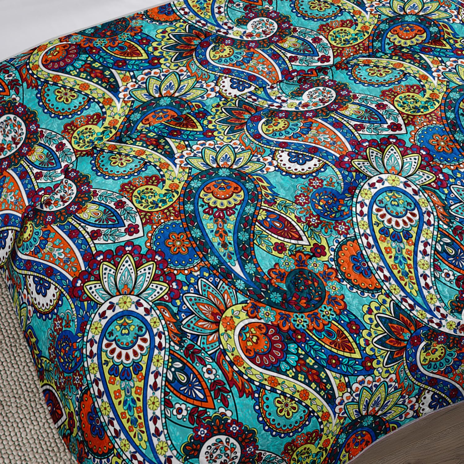 Boho Style King Quilt Set with 2 Pillowcases