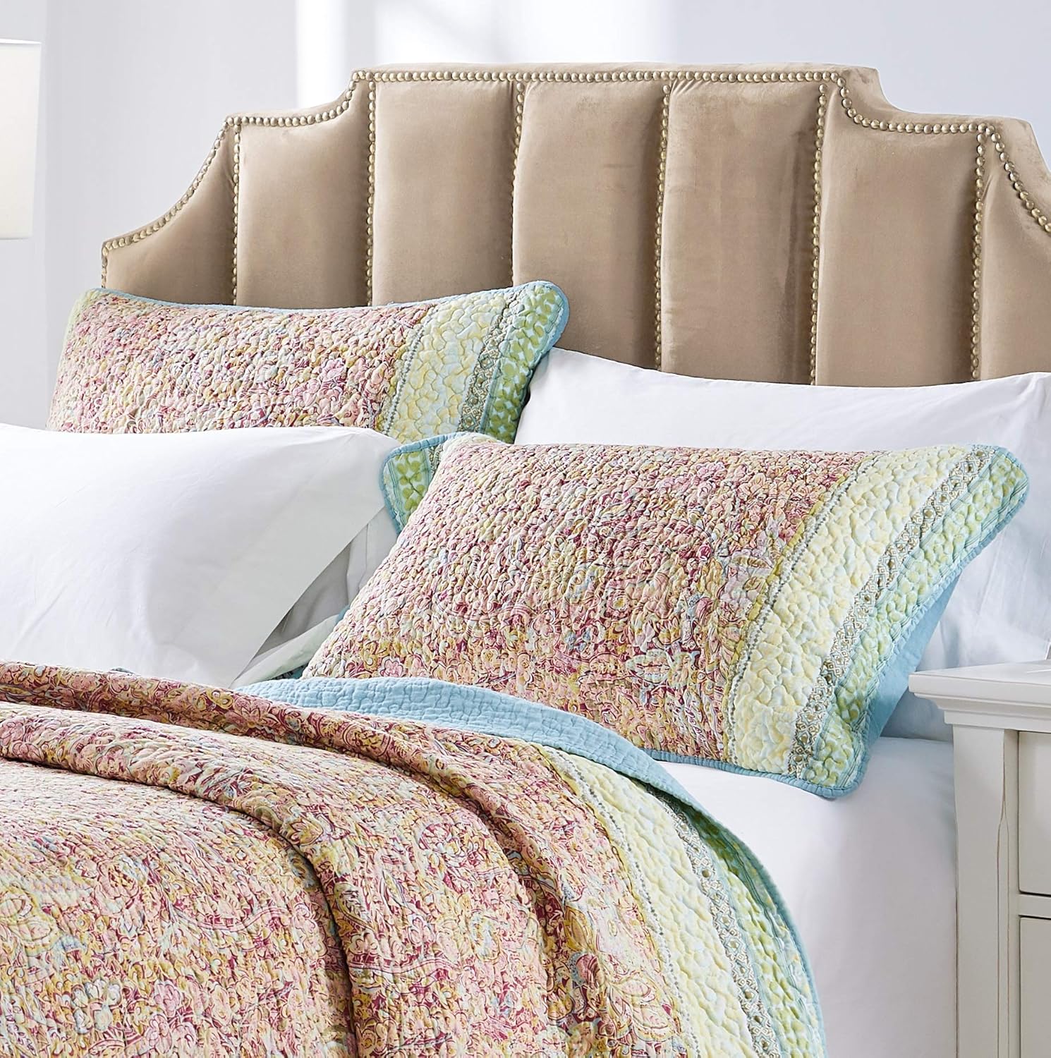 Barefoot Bungalow Palisades Pastel Quilt Set